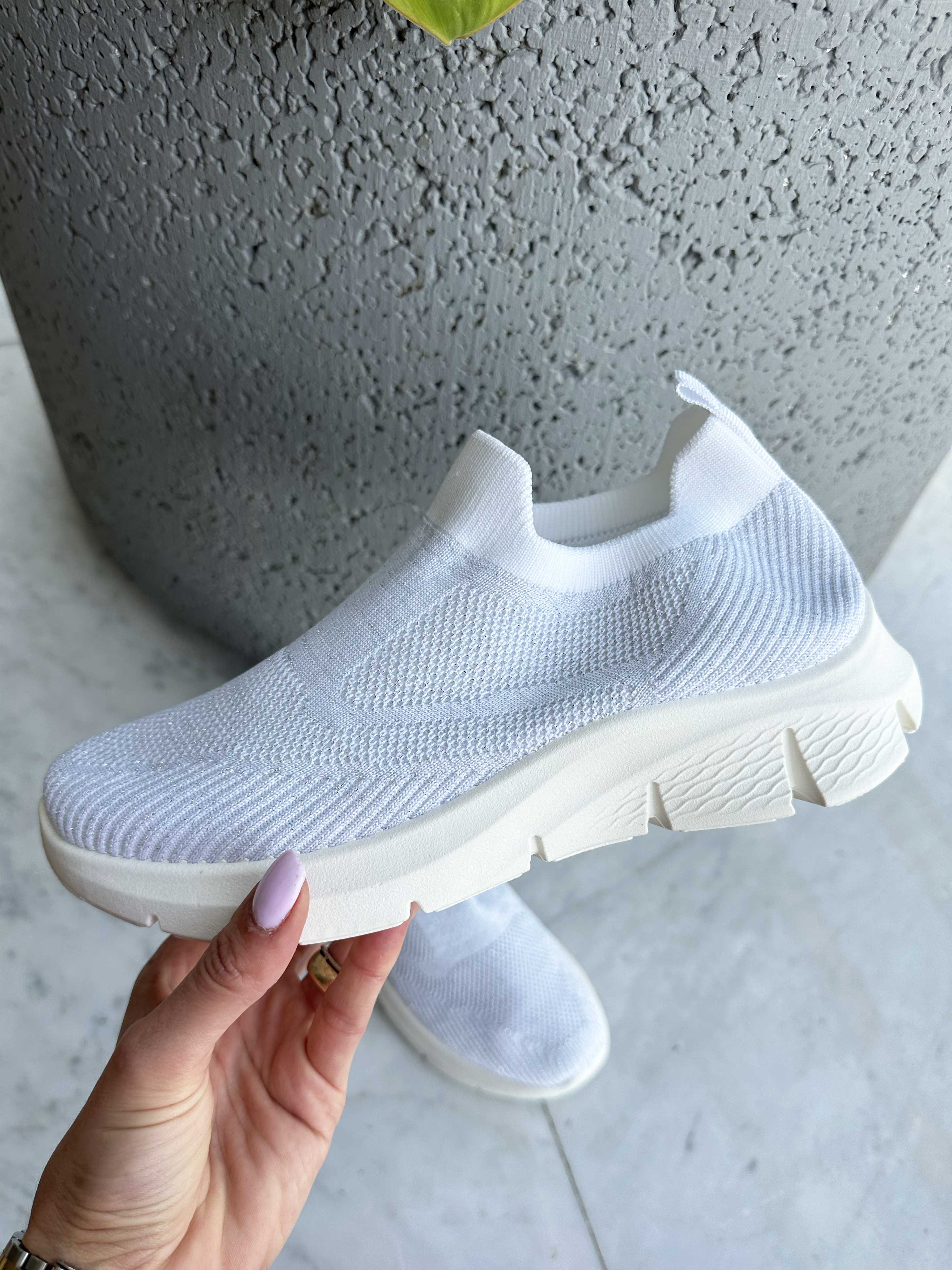 Cassie - Sneakers med strumpor och glittertrådar