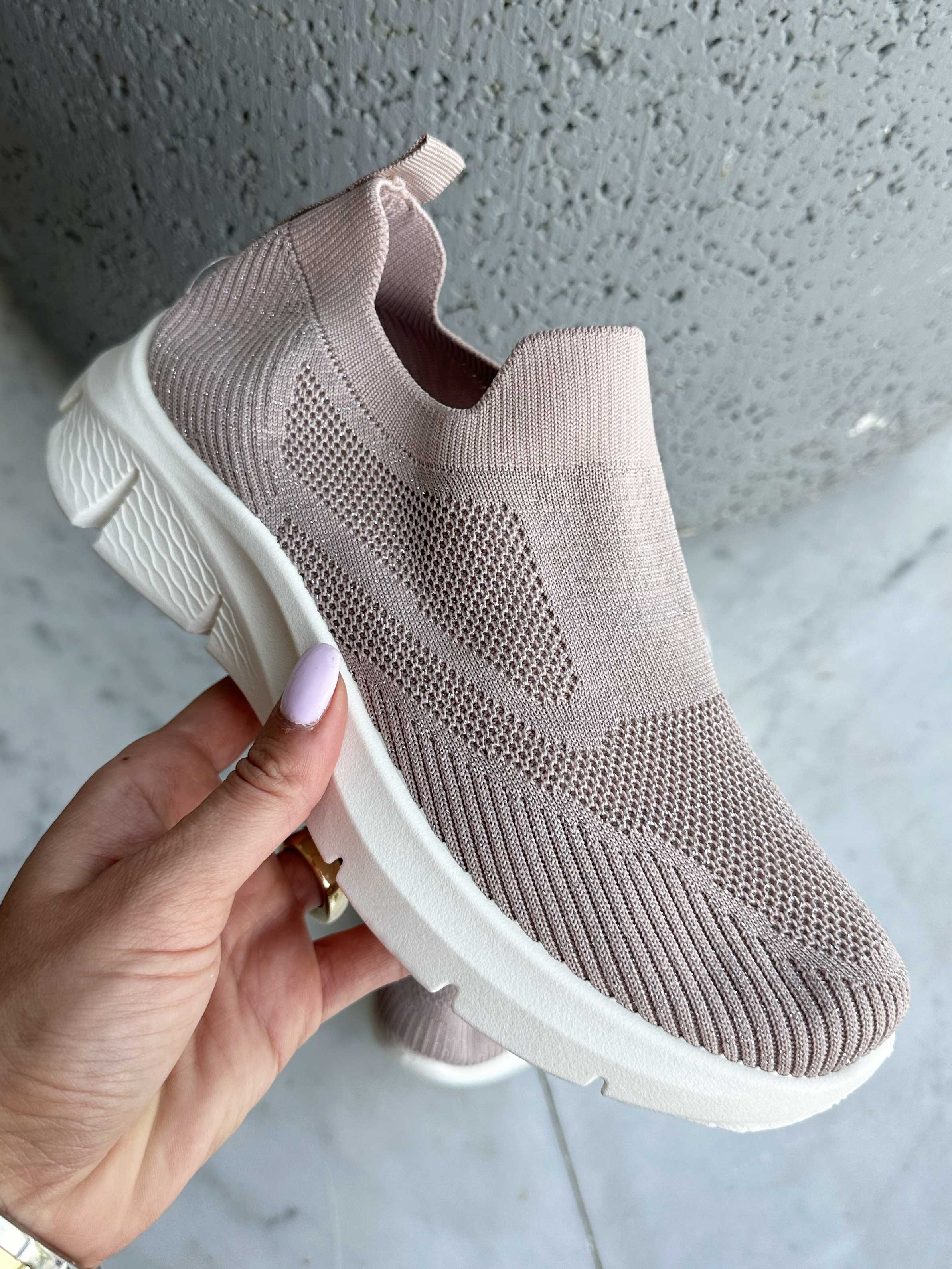 Cassie - Sneakers med strumpor och glittertrådar