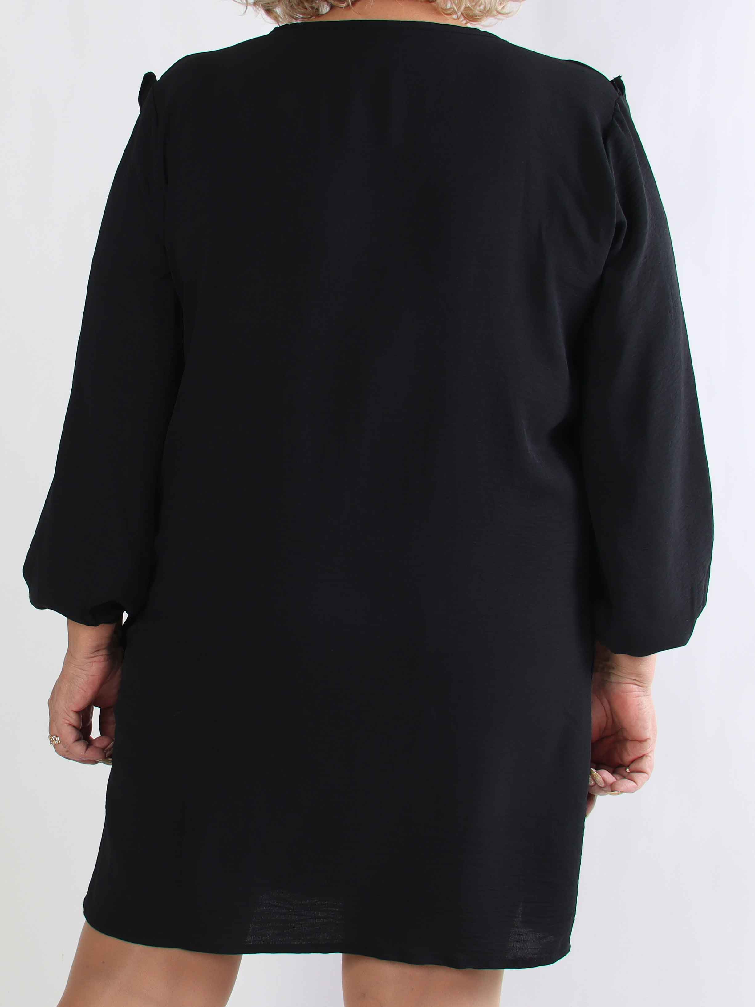 Catalina - Plus size tunikakjole i viskose med flæser og sløjfer