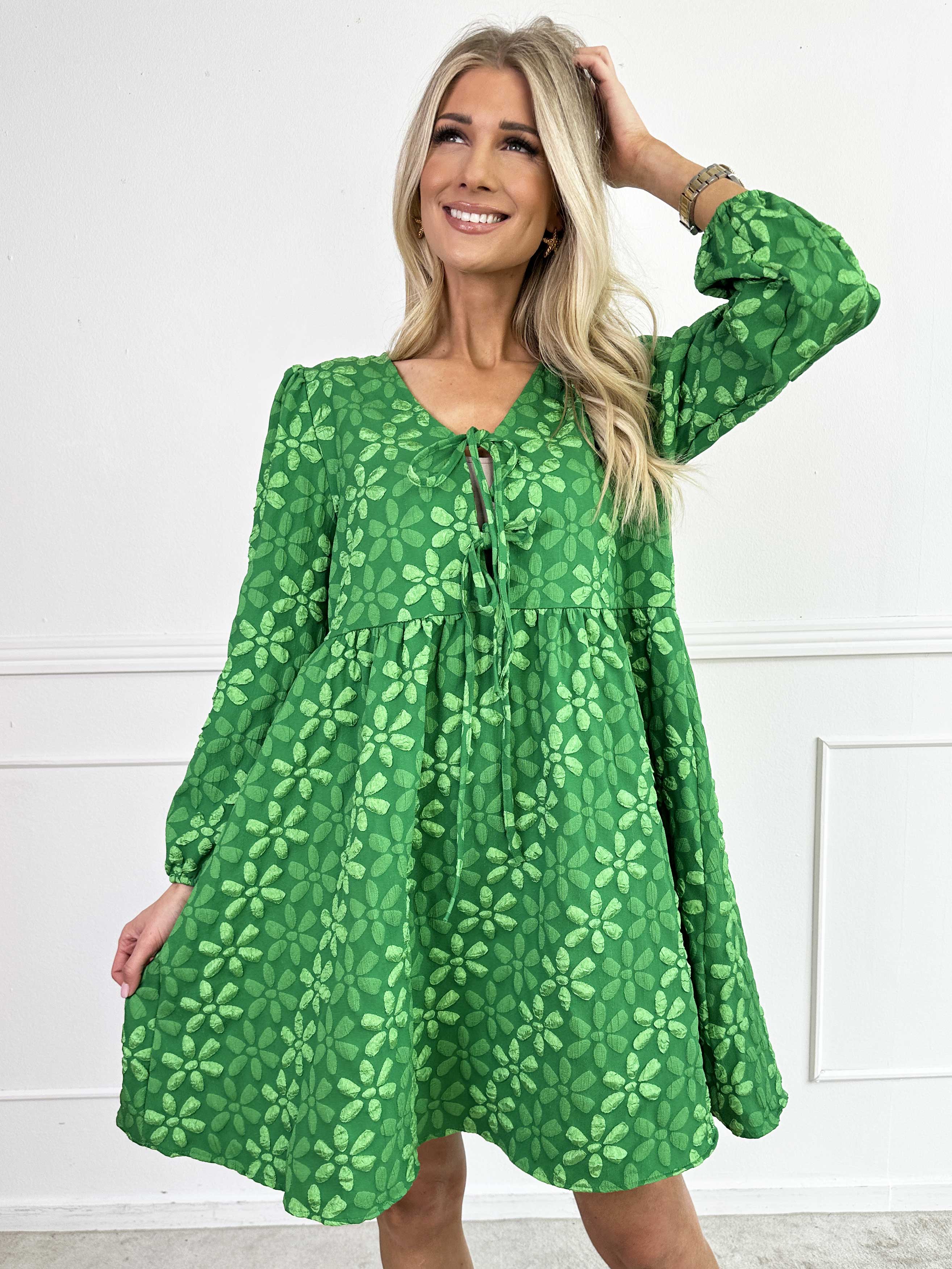 Cersei - Söt klänning med blommor och rosetter