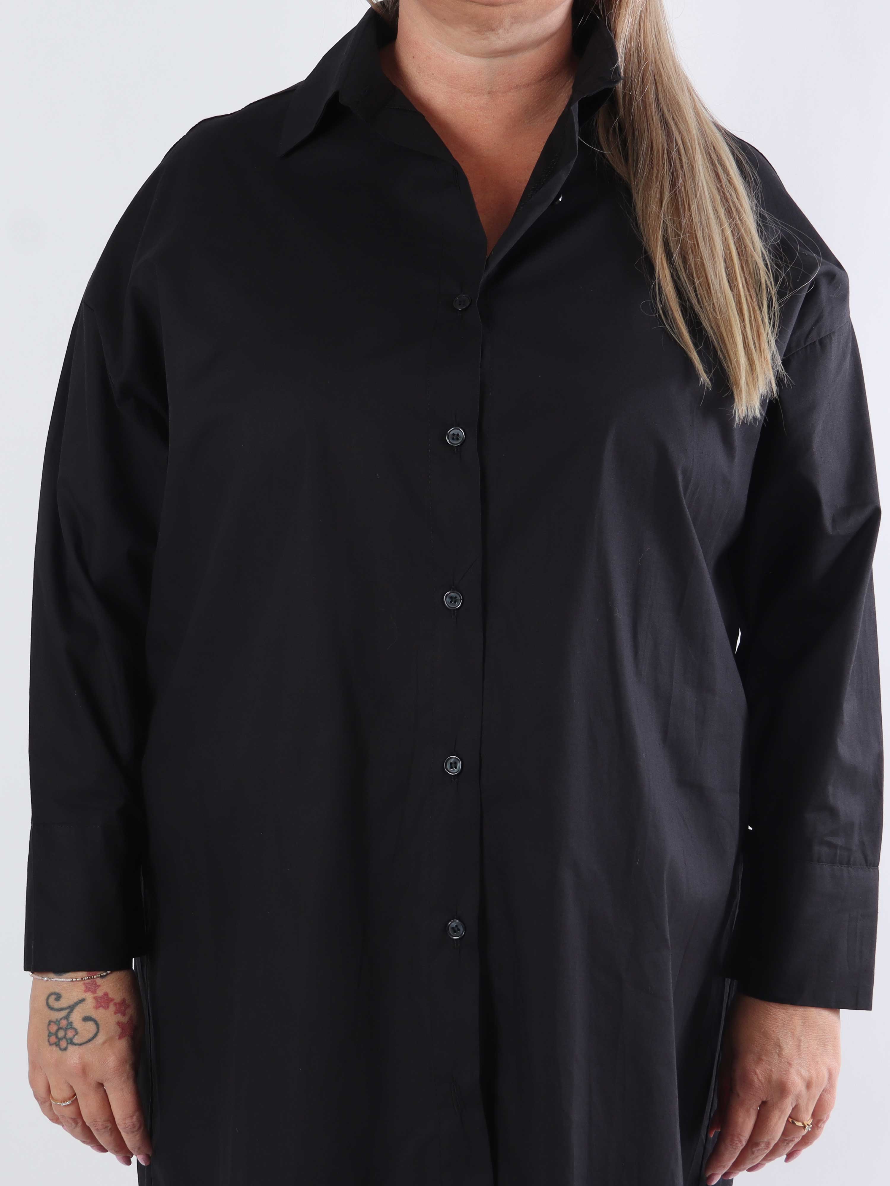 Ceylan - Lång skjortklänning i enfärgad bomull i plusstorlek