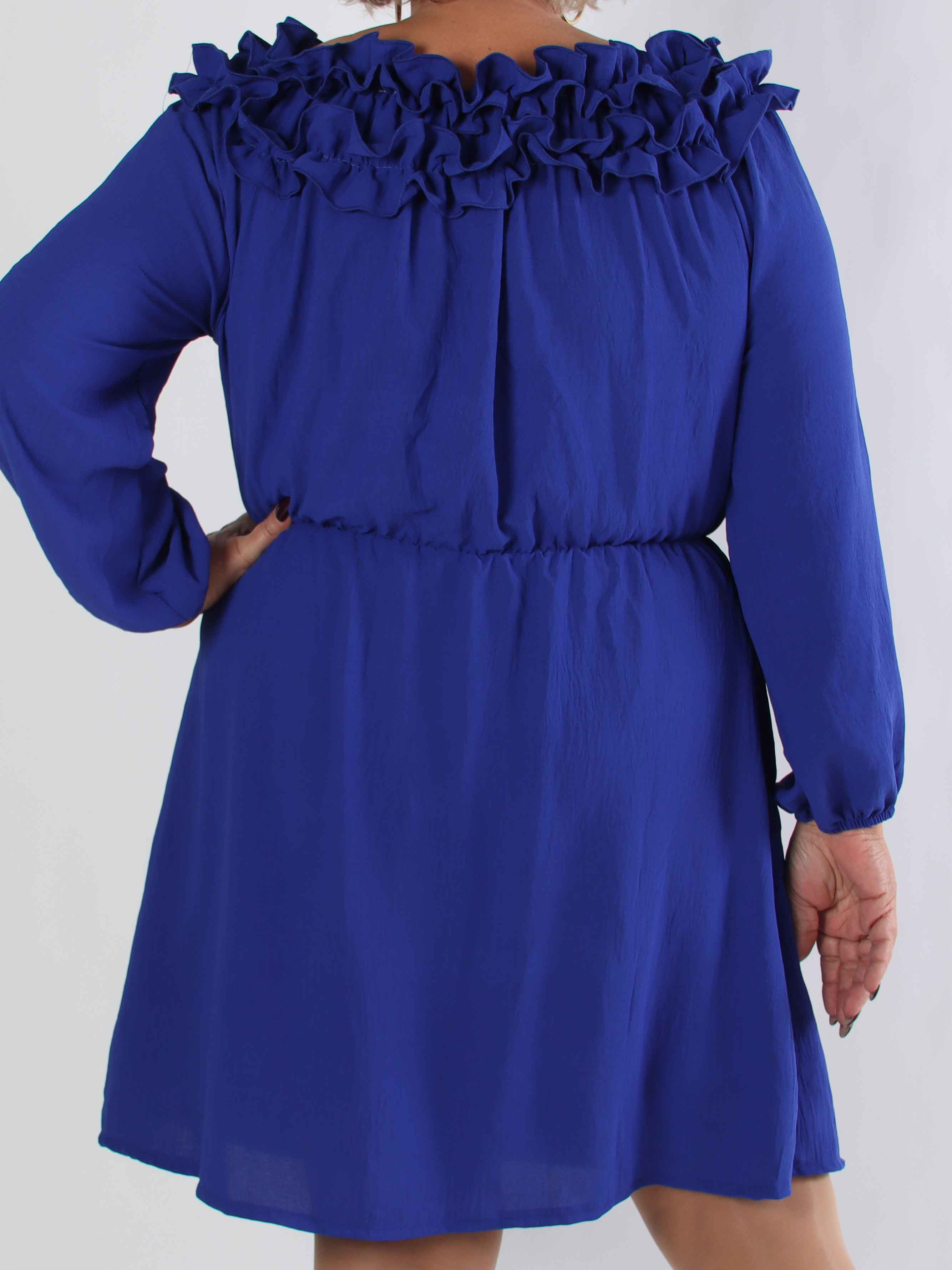 Chili Fitted Dress - Plus size klänning med volangkant och resår i midjan