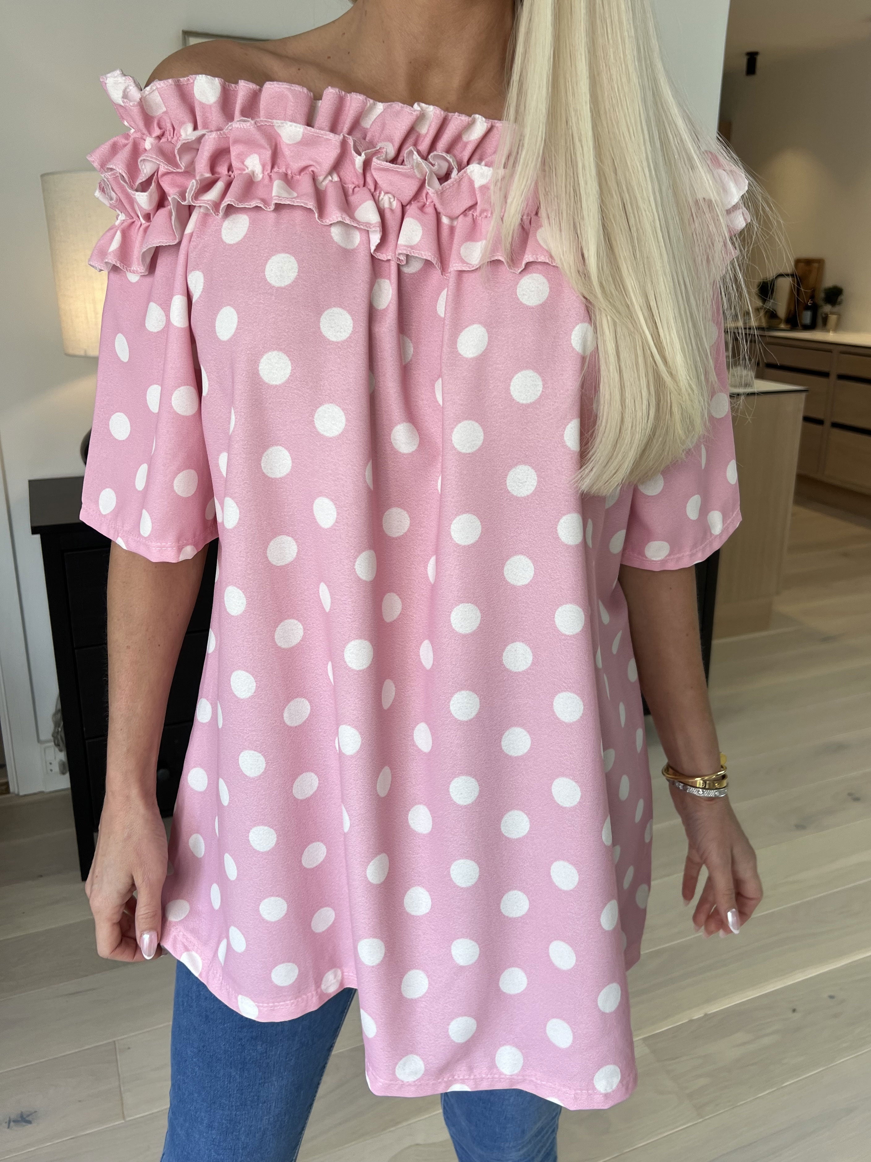 Chili Sleeveless Dot - Tunika med prickar och volanger