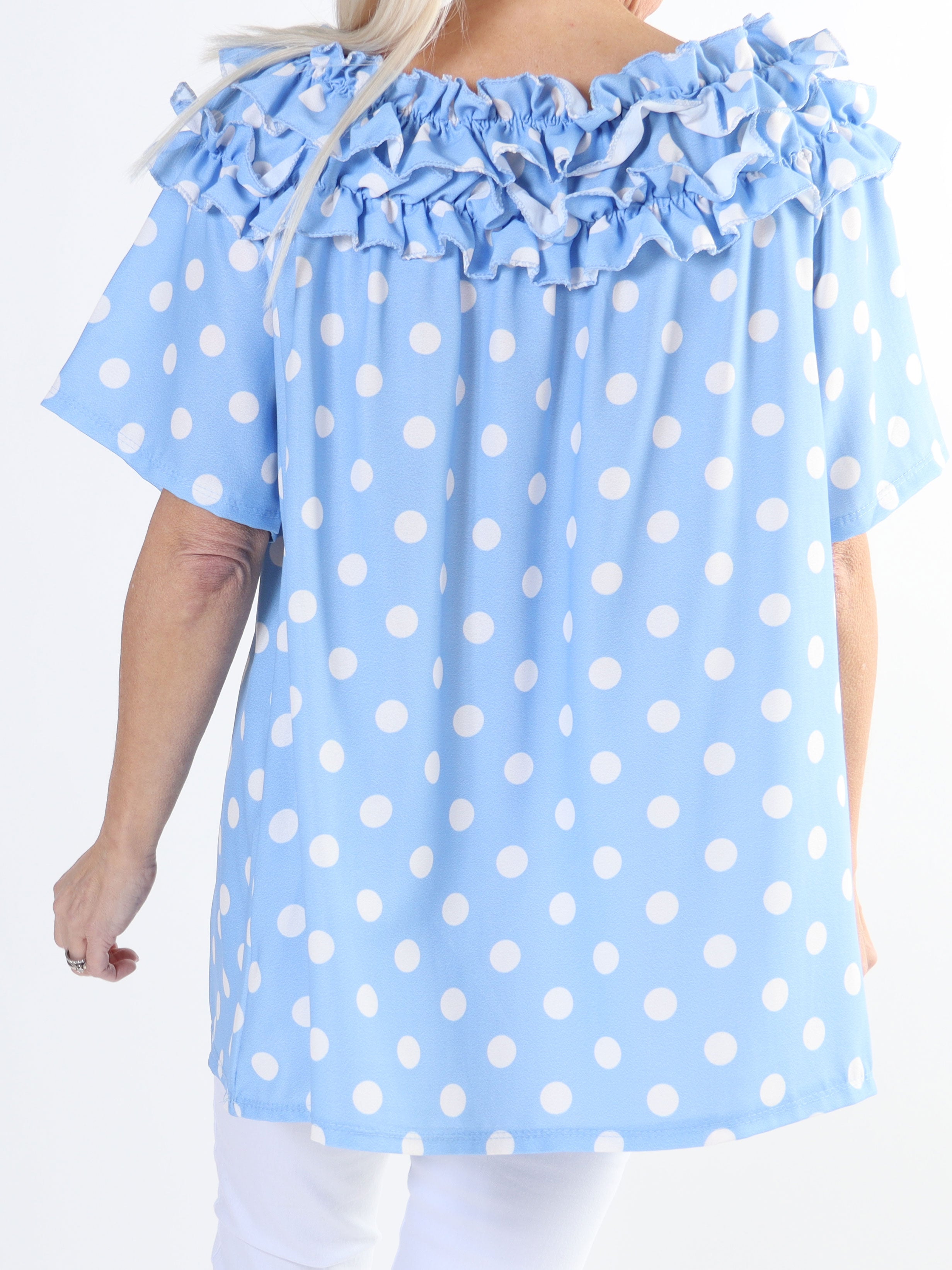 Chili Sleeveless Dot - Tunika med prickar och volanger i plus size