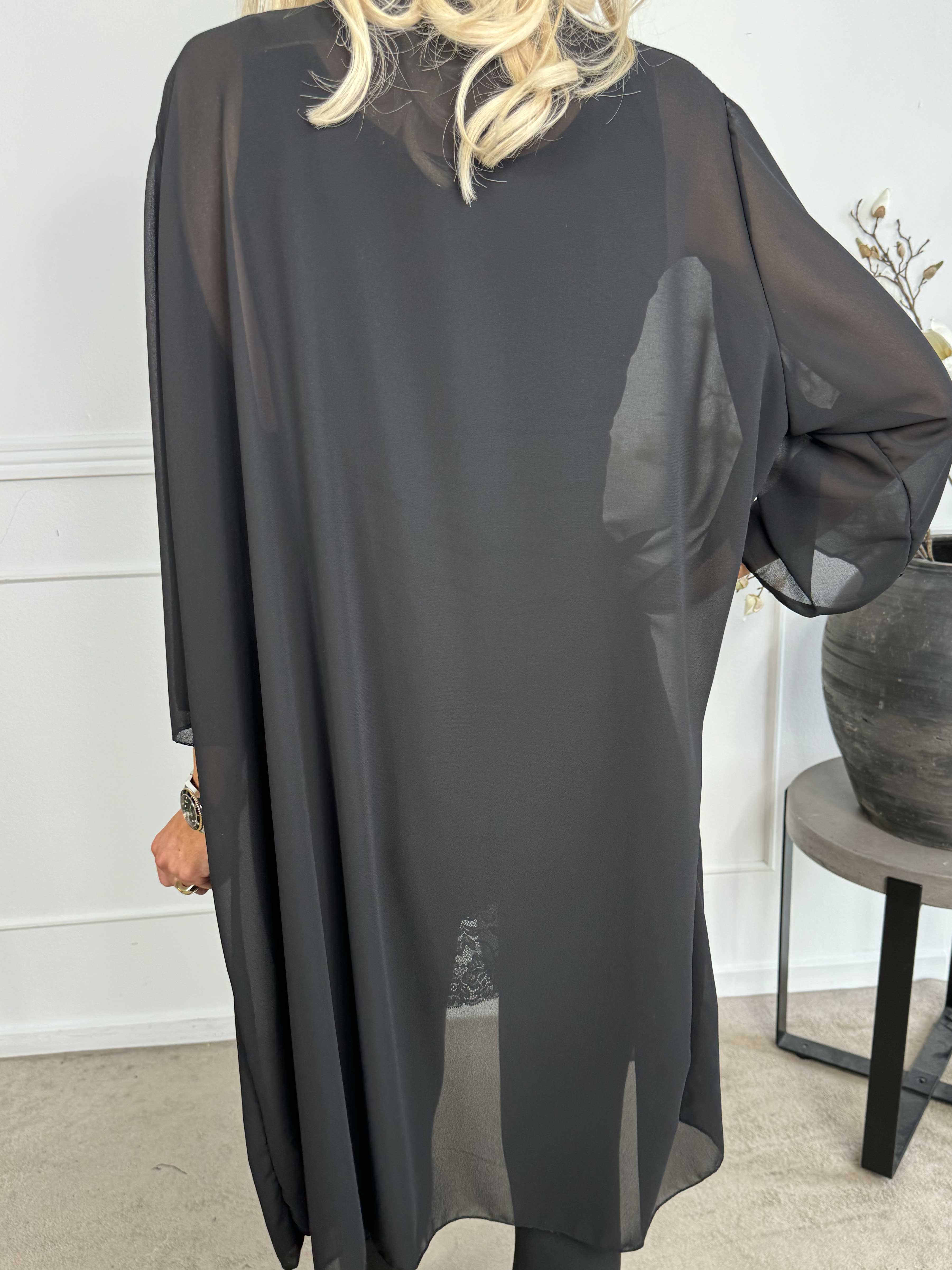 Christina - Lätt, halvgenomskinlig kofta