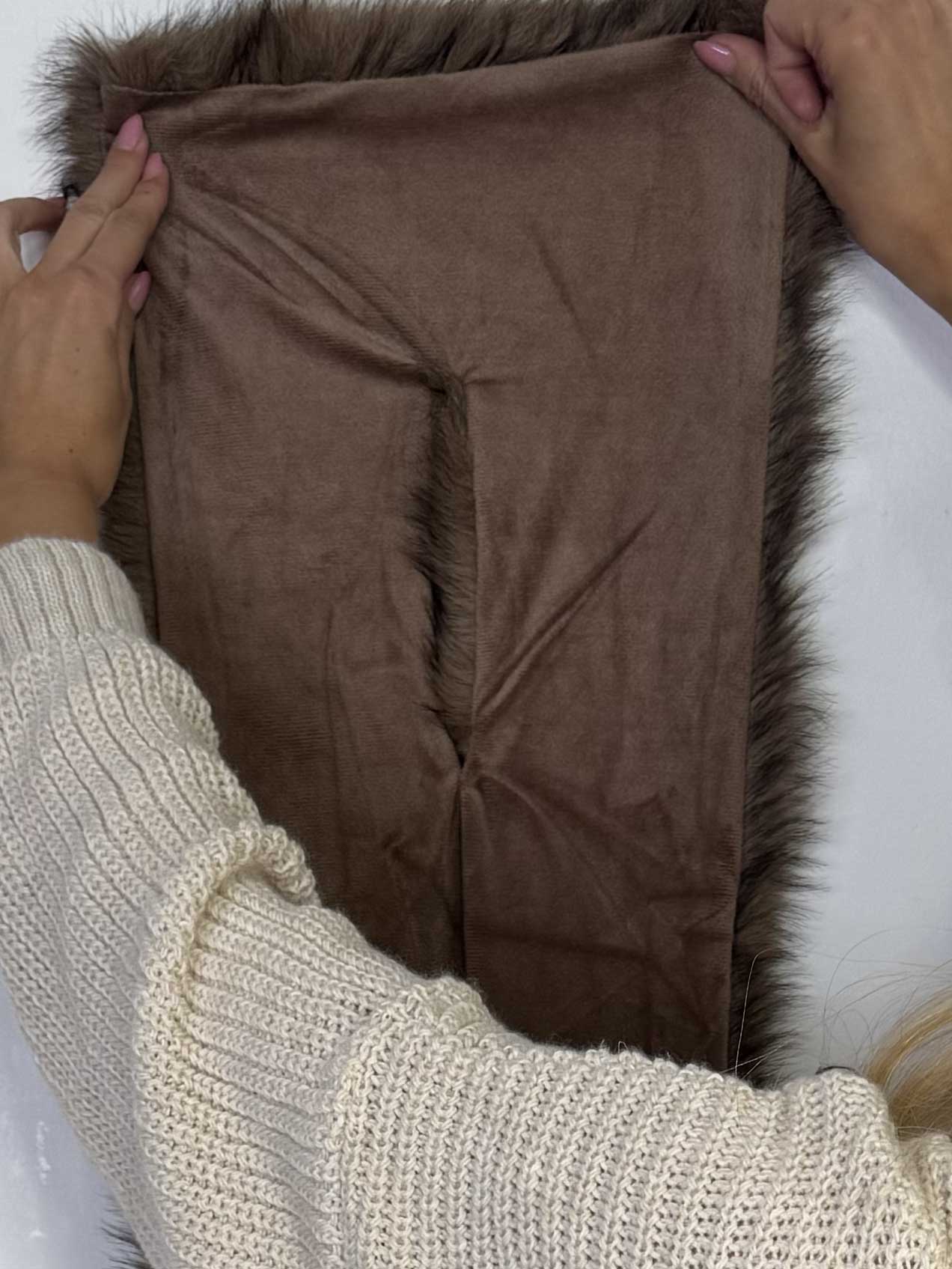 Cilke - Tørklæde i fake fur