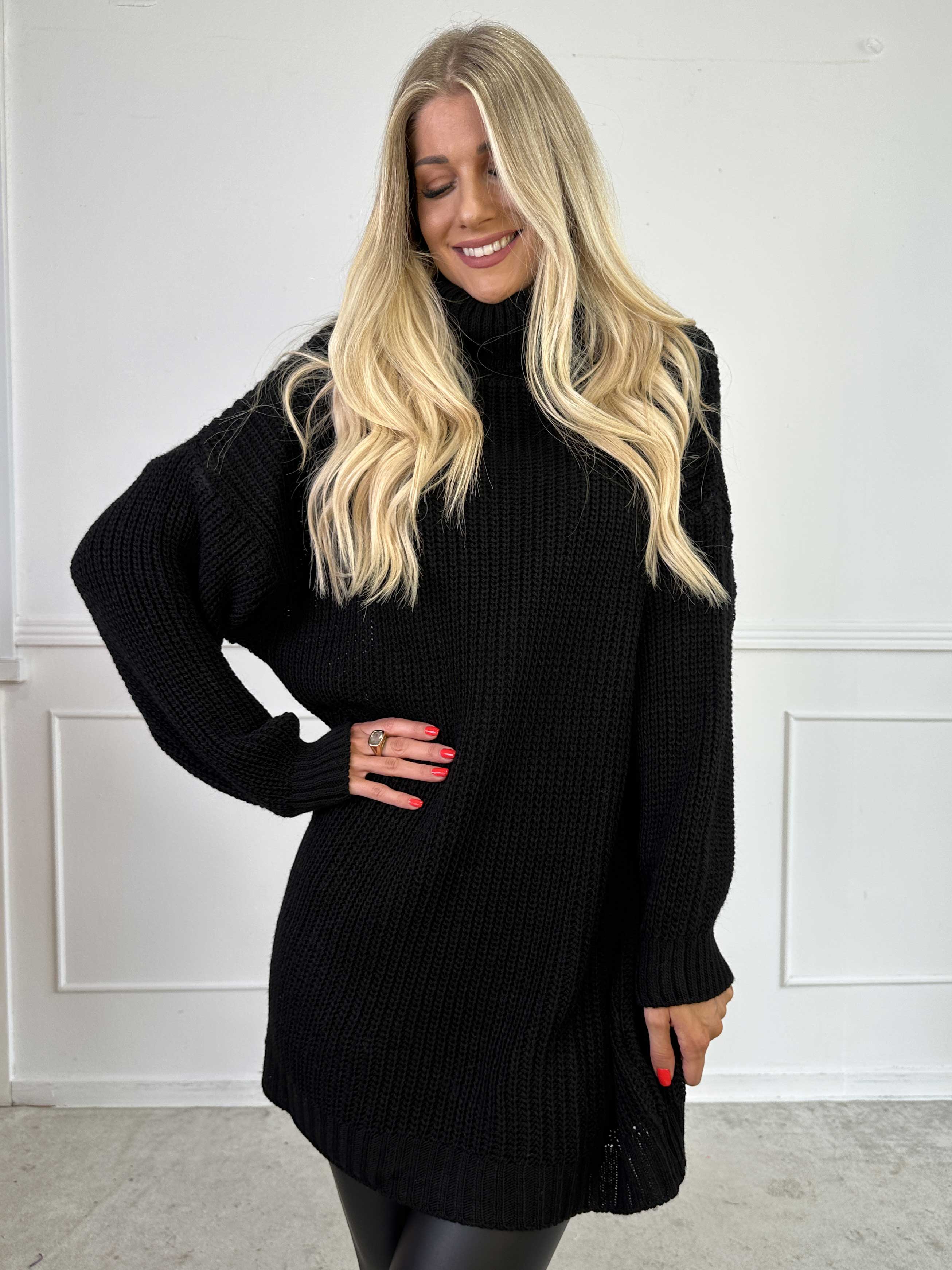 Cindy - Enfärgad mysig stickad tröja med polokrage