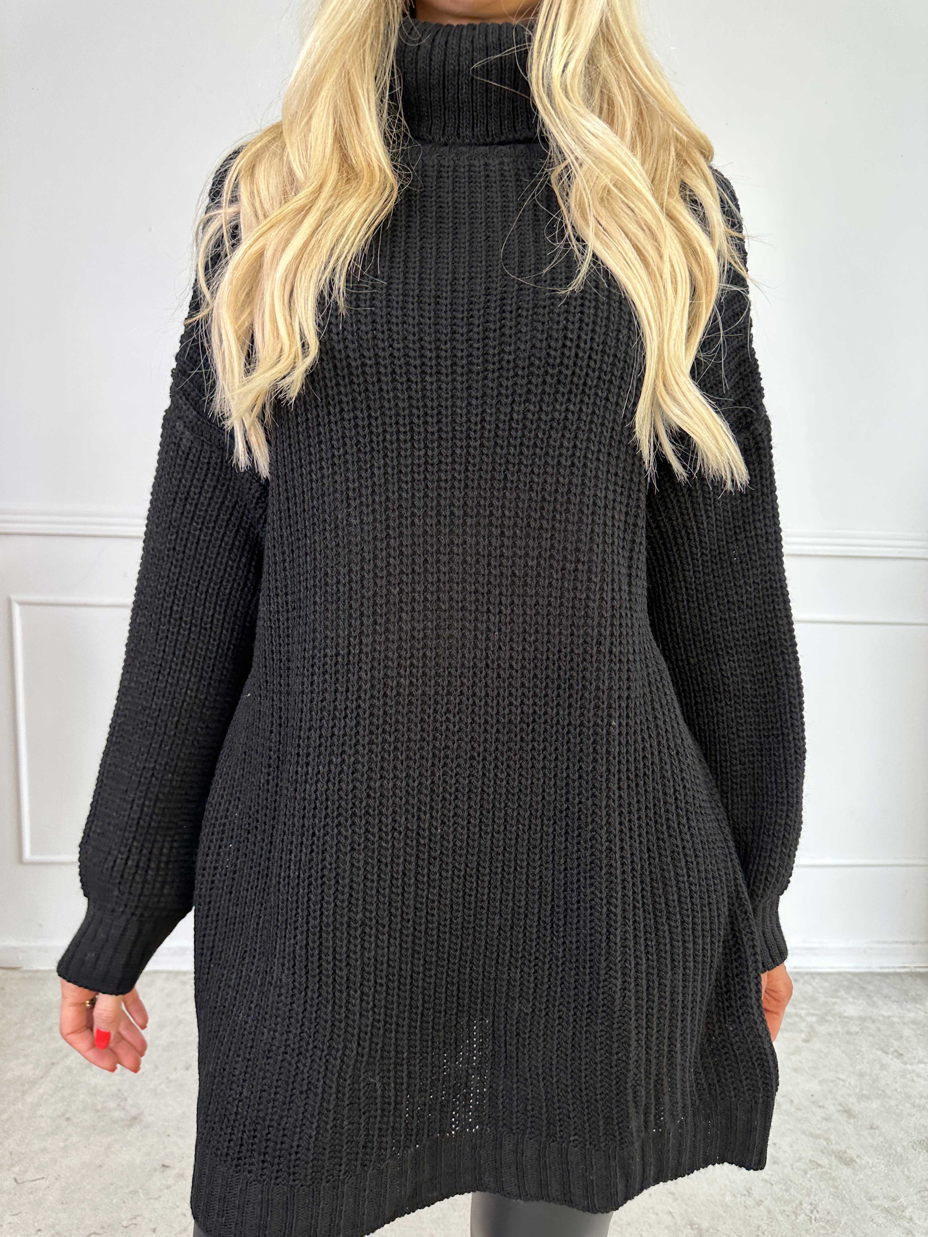 Cindy - Enfärgad mysig stickad tröja med polokrage