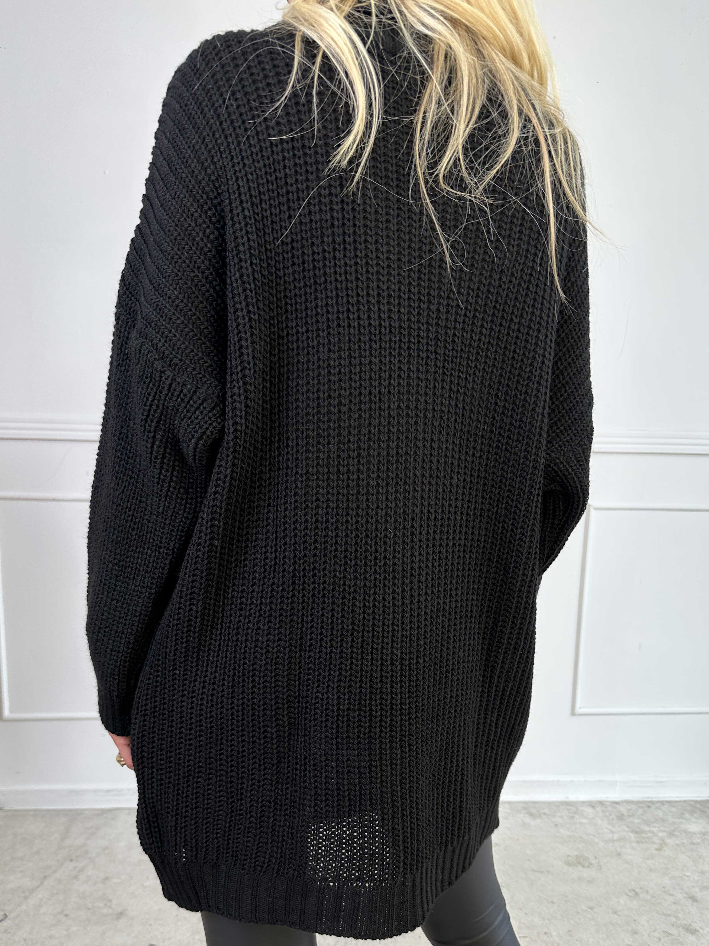 Cindy - Enfärgad mysig stickad tröja med polokrage