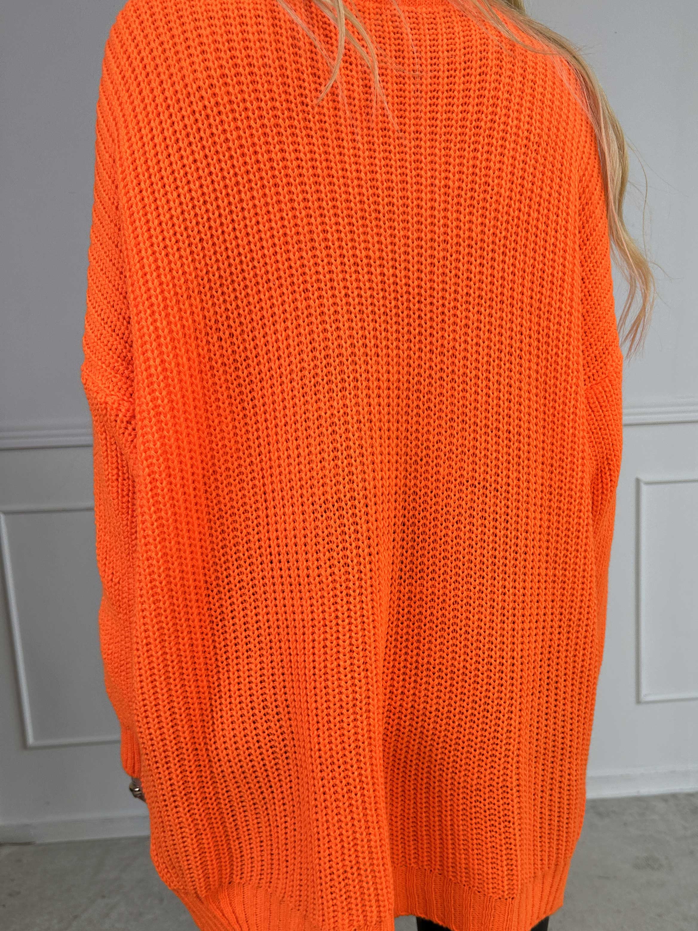 Cindy - Enfärgad mysig stickad tröja med polokrage