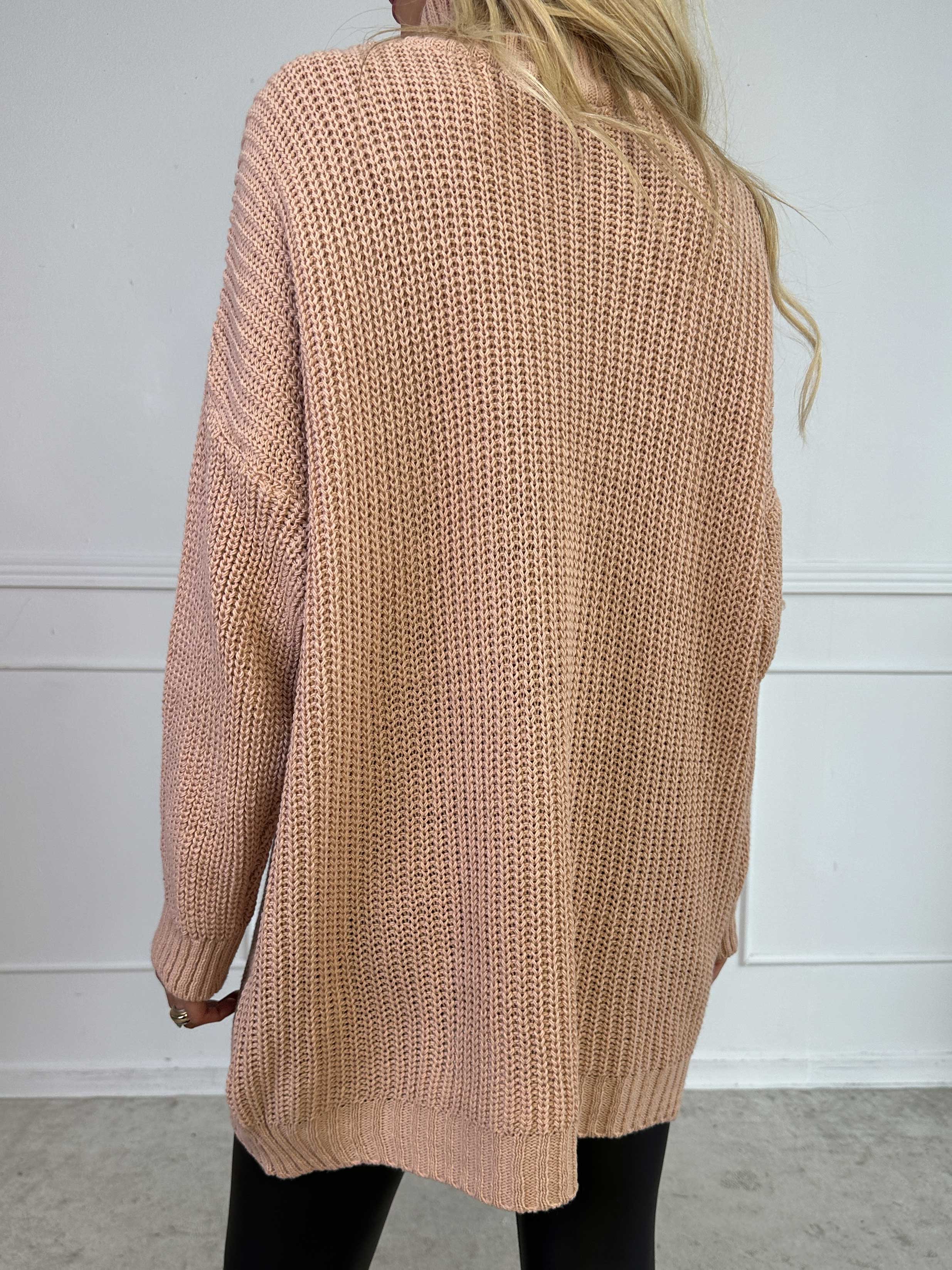 Cindy - Enfärgad mysig stickad tröja med polokrage