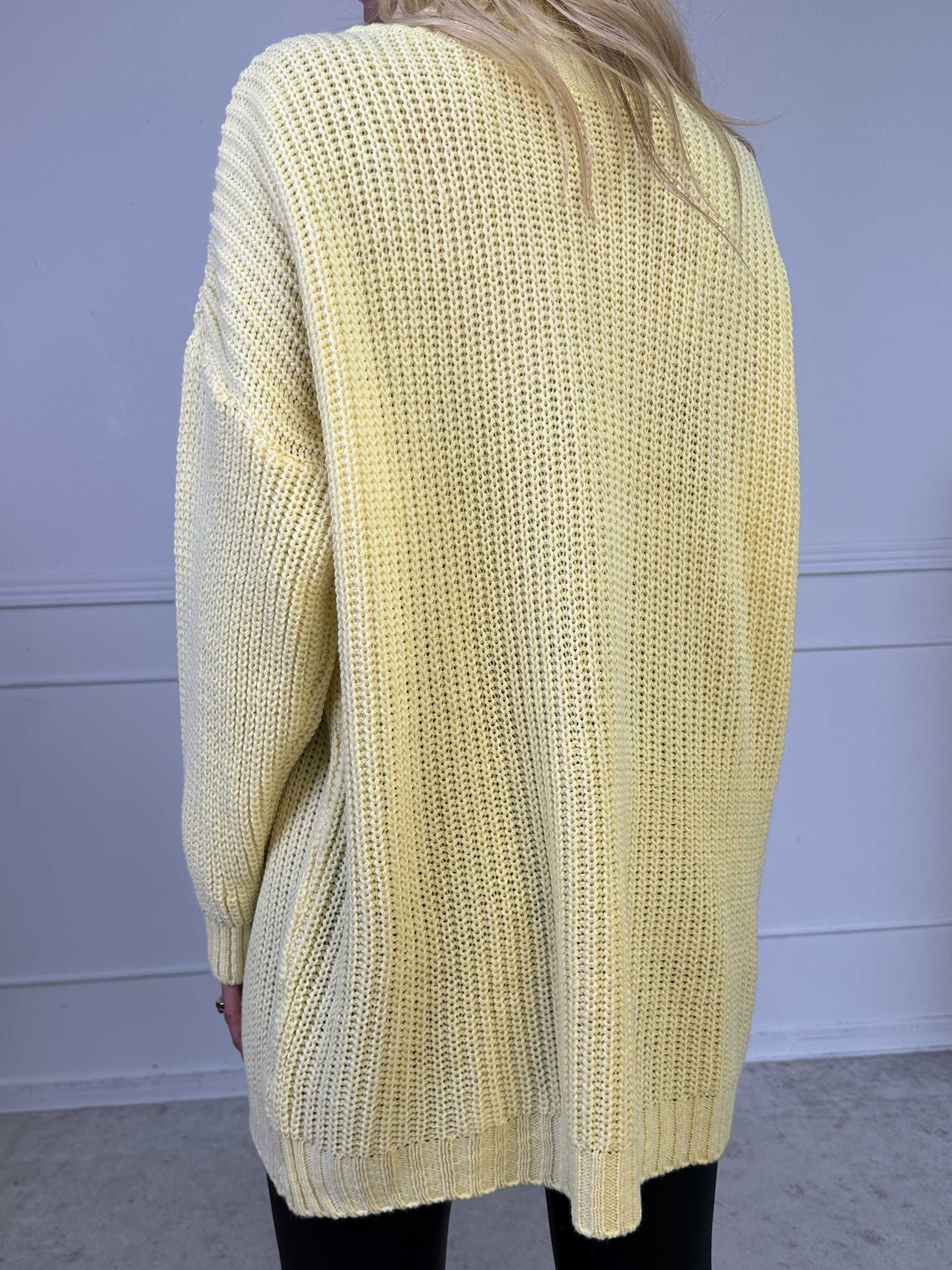 Cindy - Enfärgad mysig stickad tröja med polokrage