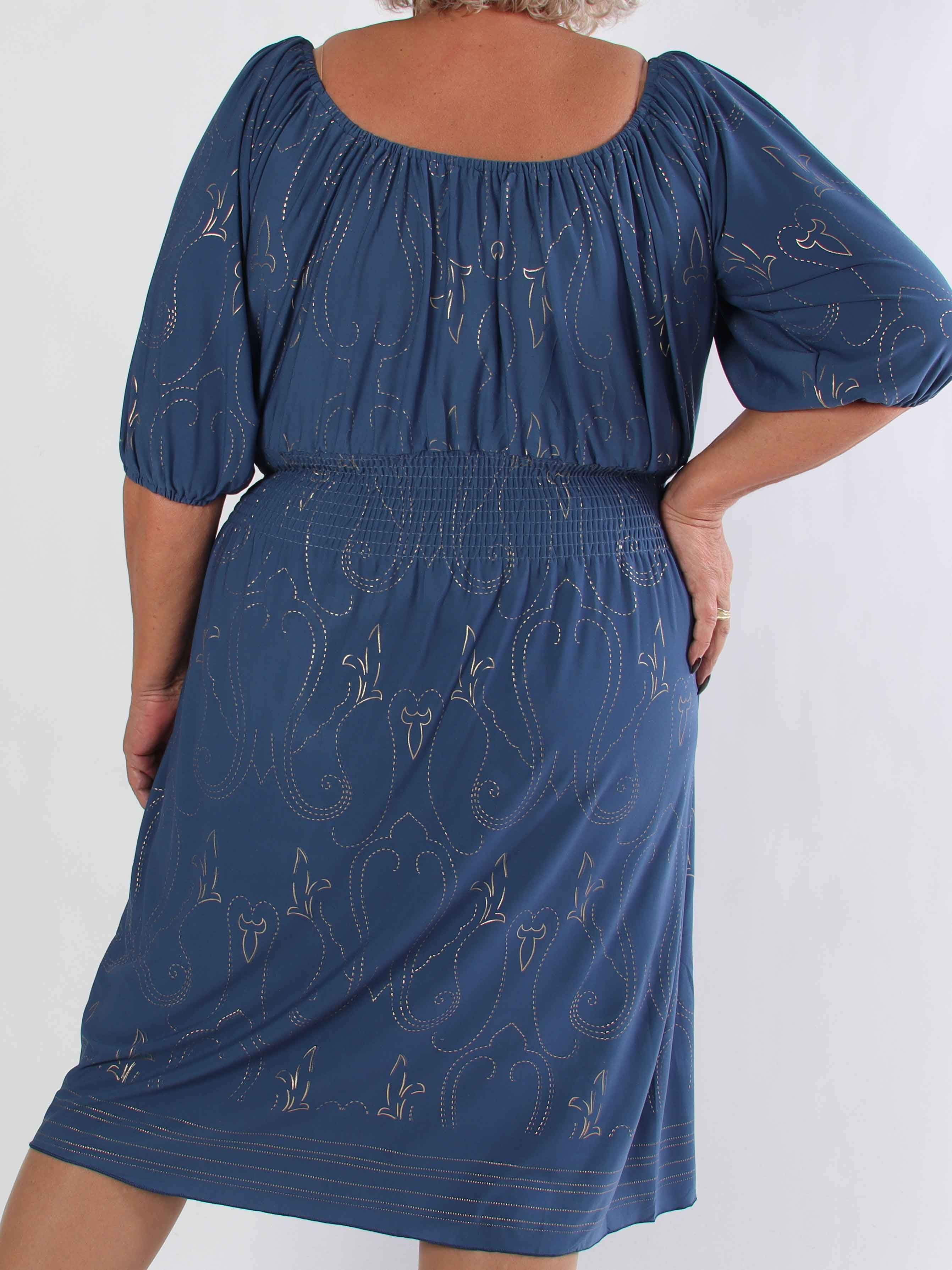 Cora Royal Gold Midi - Elastisk plus size kjole med guld print