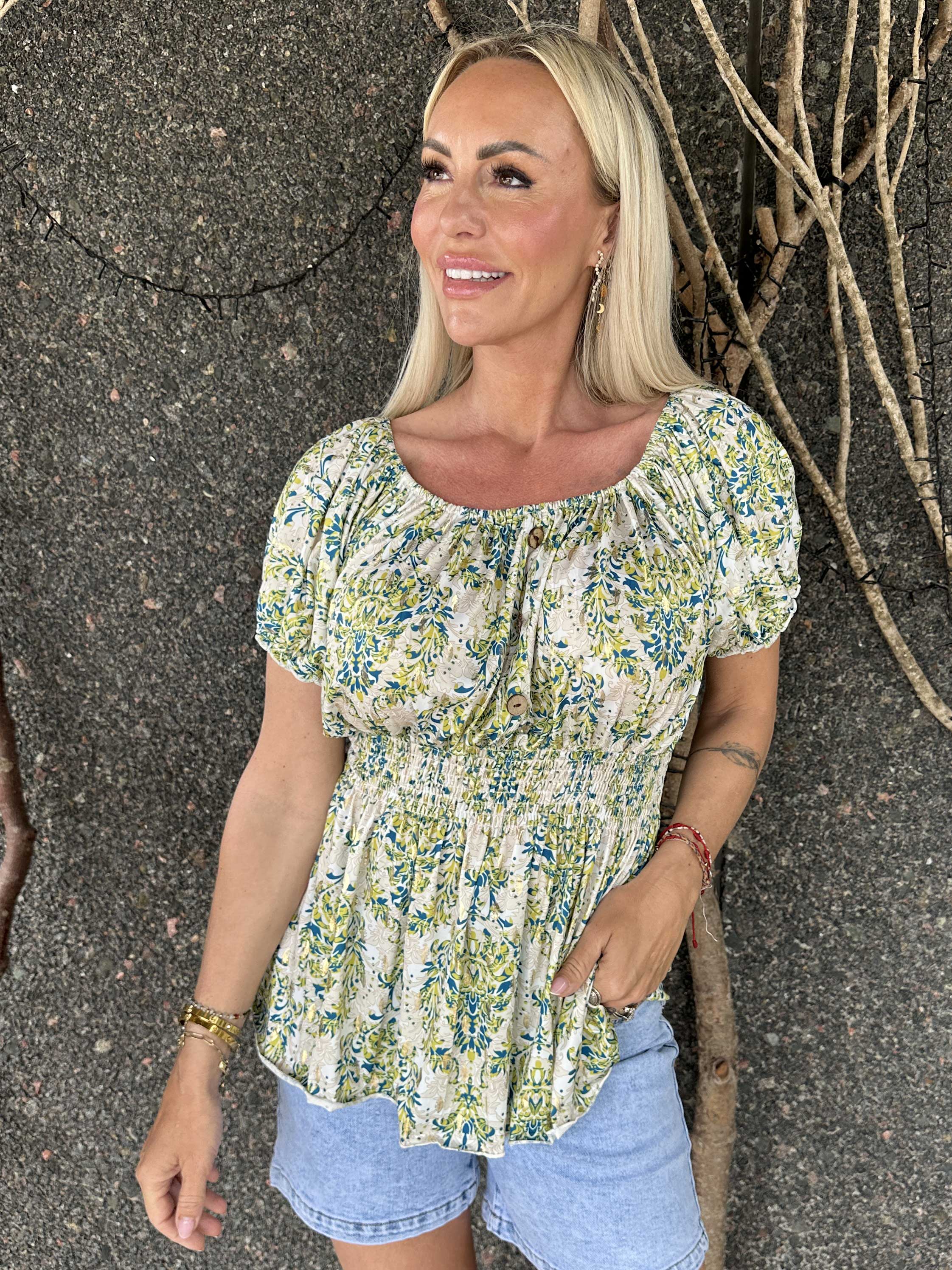 Cora Royal Shirt - Söt elastisk blus med resår under bysten