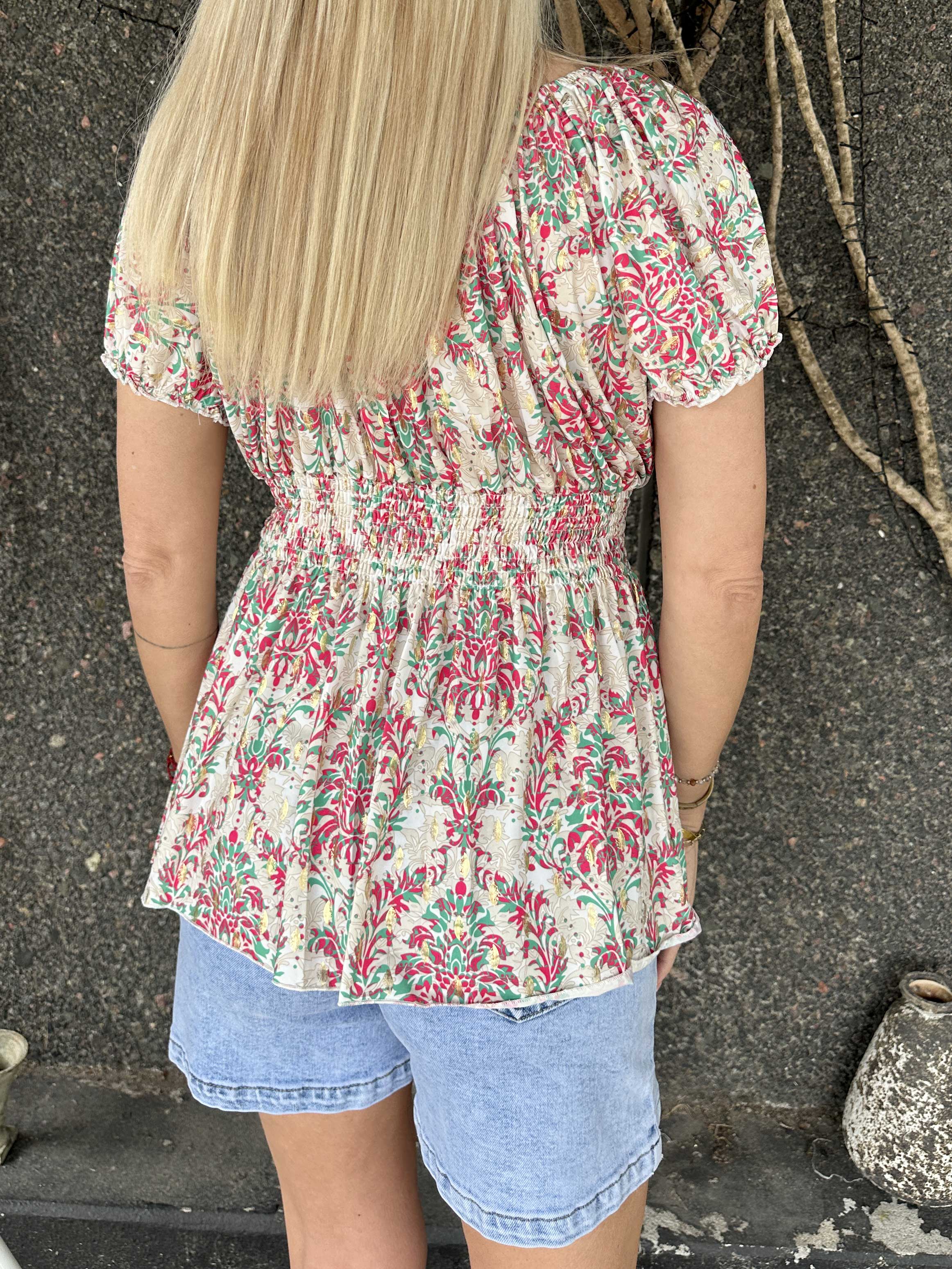 Cora Royal Shirt - Söt elastisk blus med resår under bysten