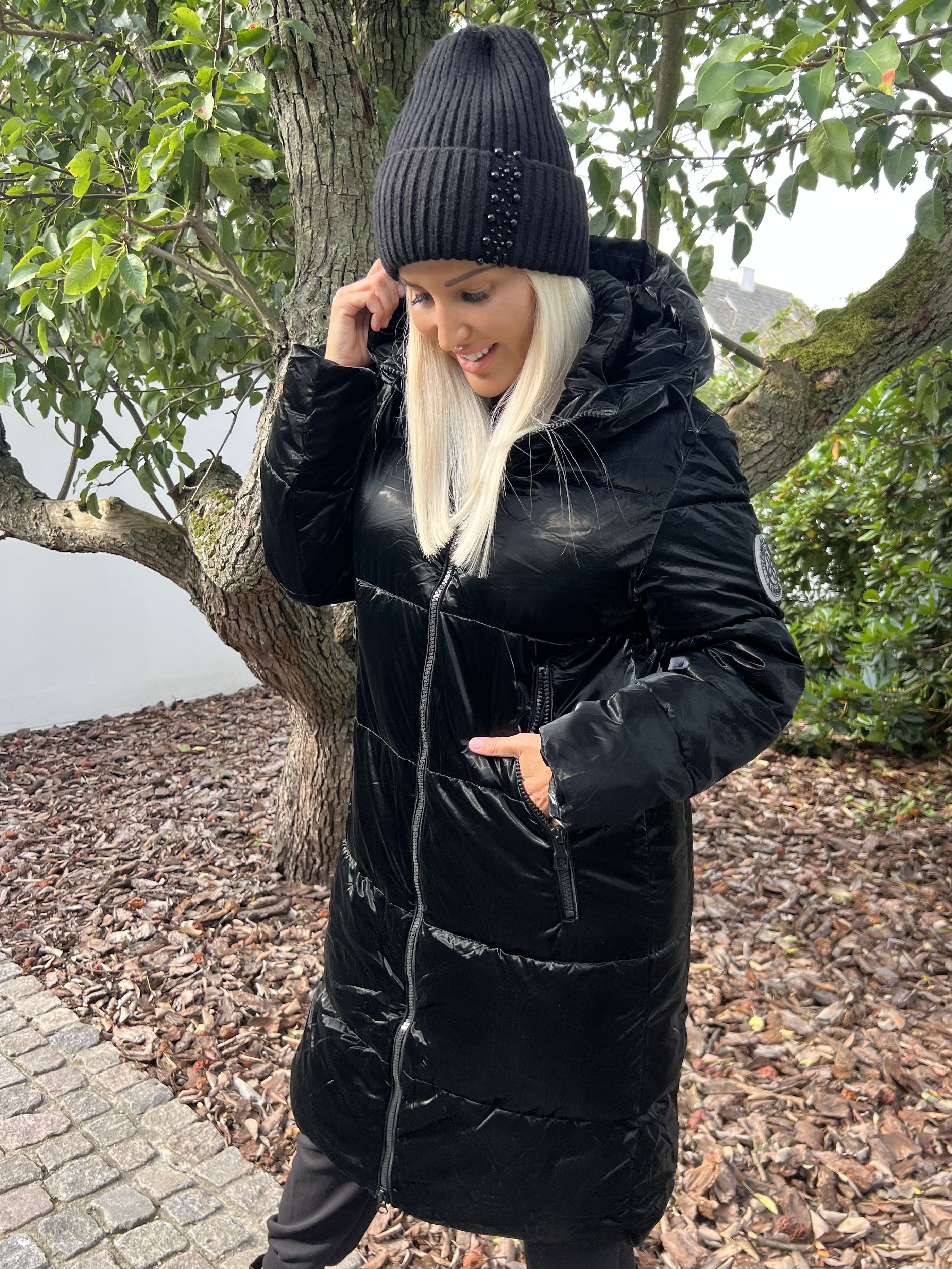 Cristabel - Shiny dunjacka med luva