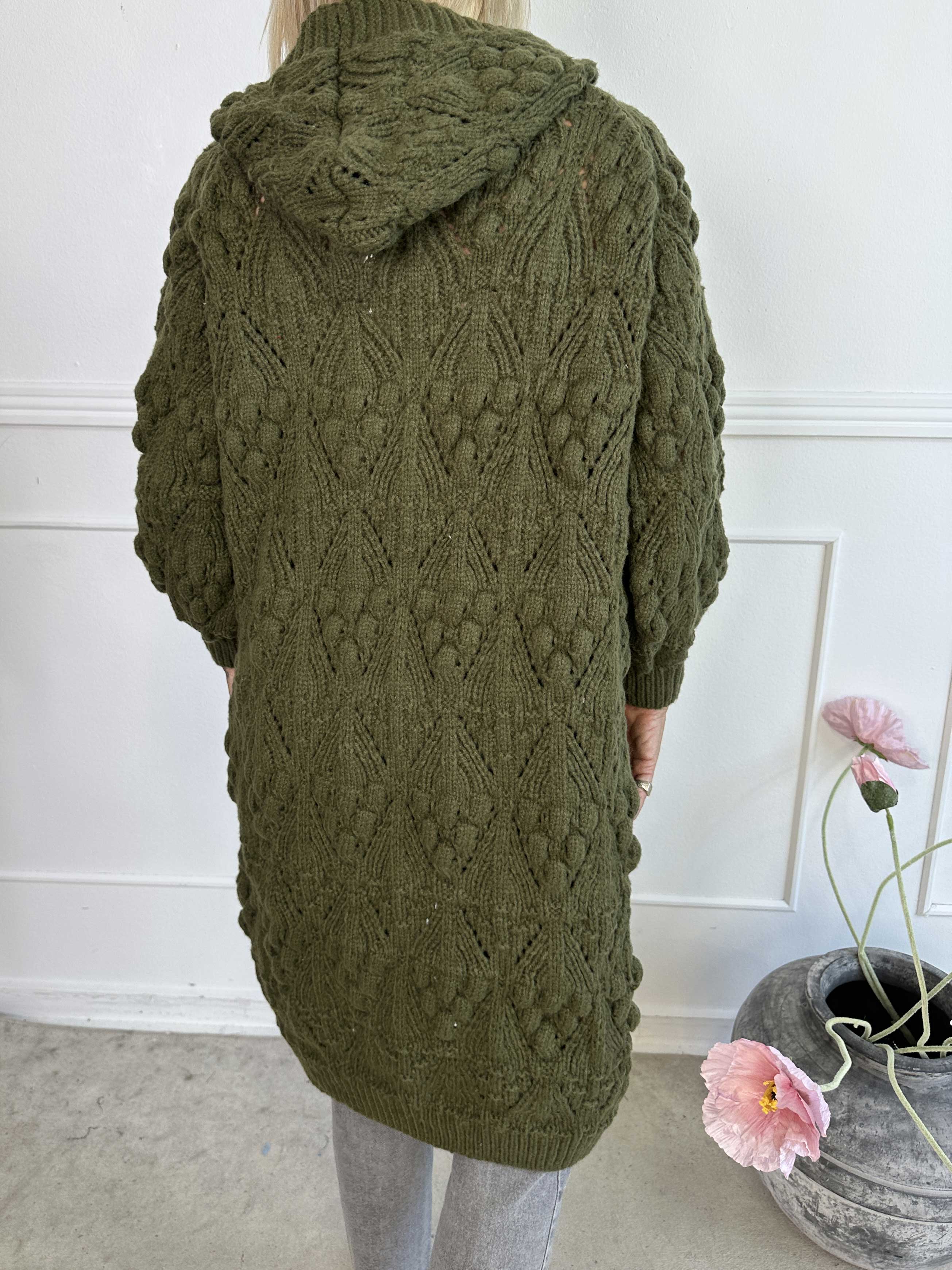 Cronia - Tjock stickad kofta med luva