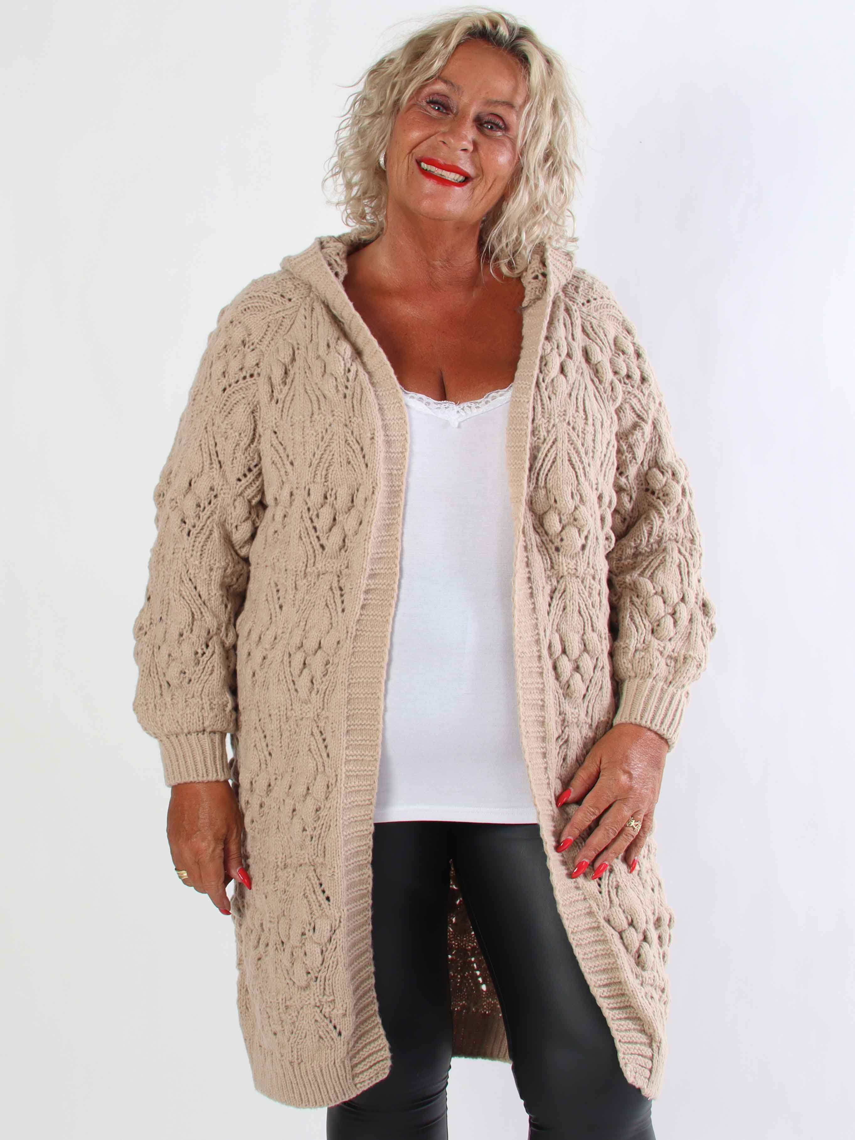 Cronia - Tjock stickad plus size kofta med luva