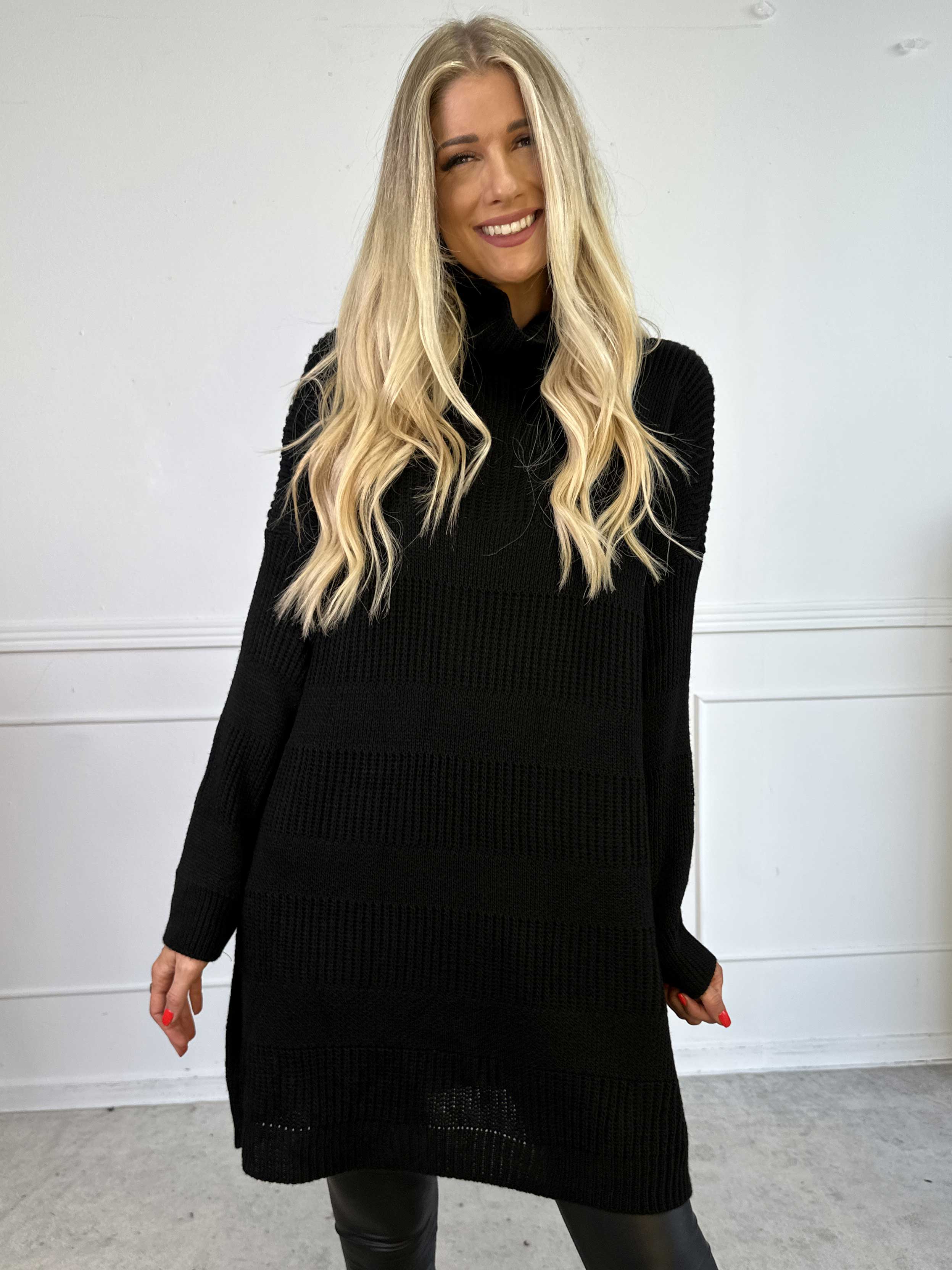 Cindy - Enfärgad mysig stickad tröja med polokrage