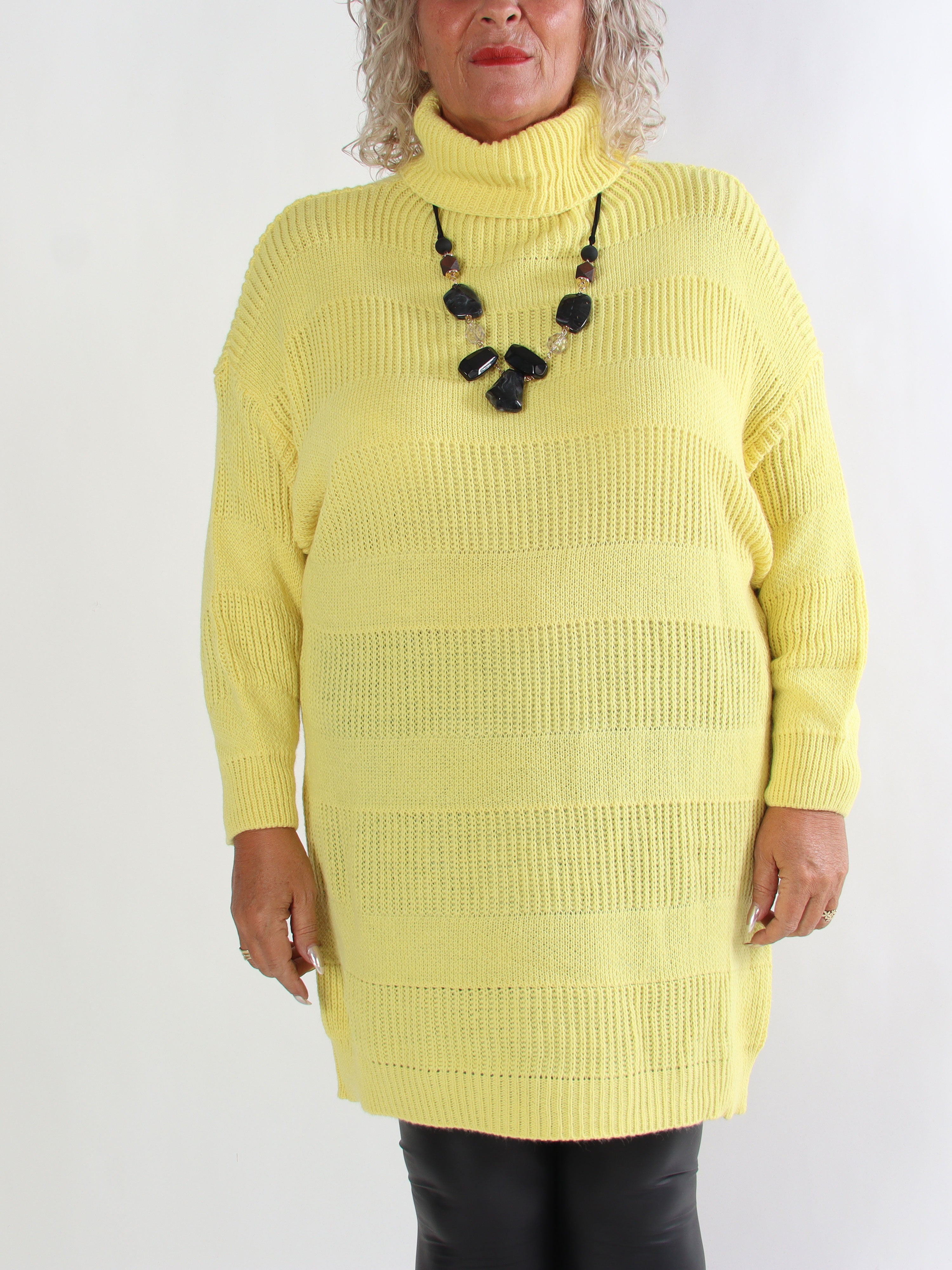 Dagmar - Stickad plus size klänning med polokrage