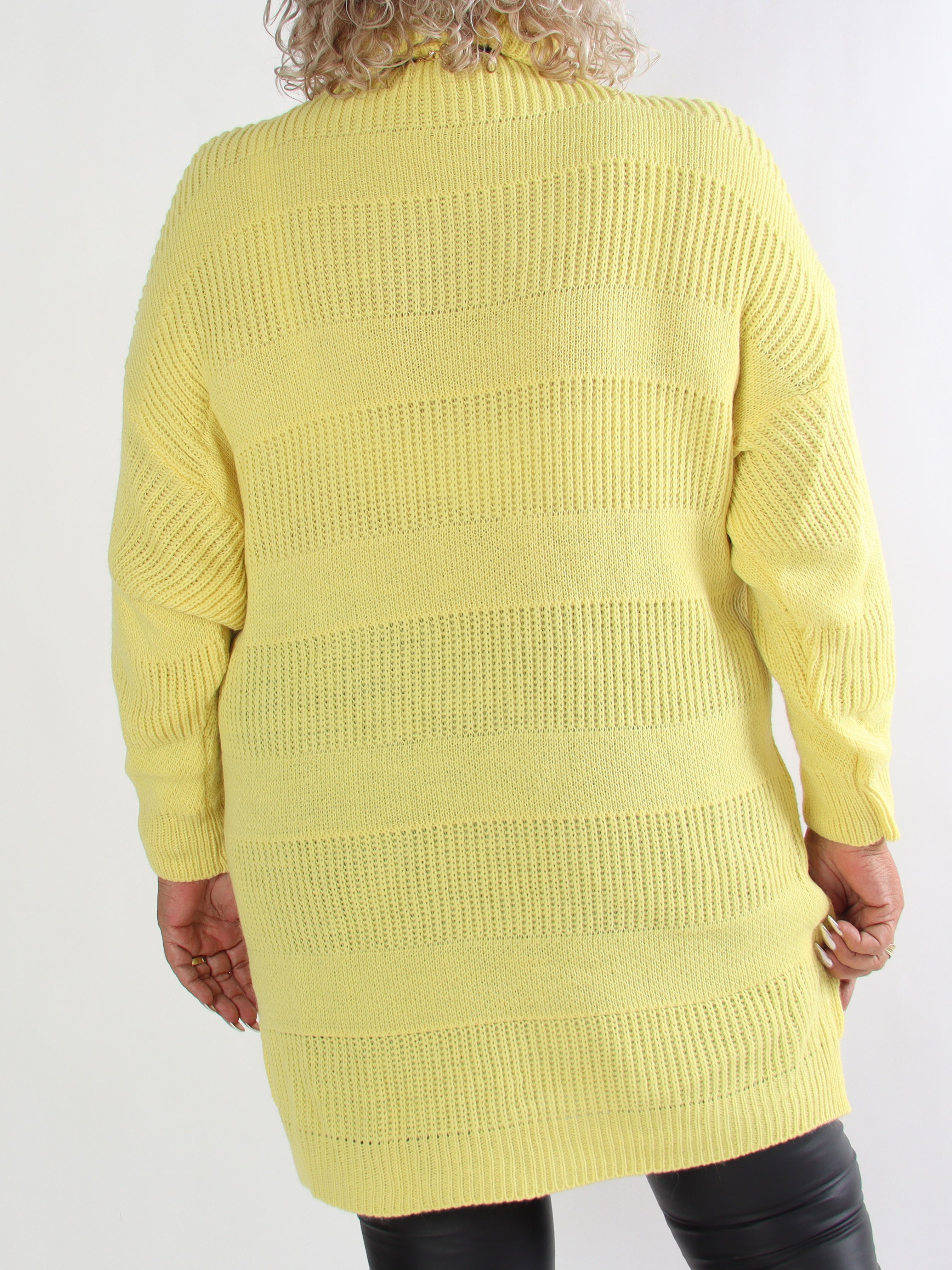 Dagmar - Stickad plus size klänning med polokrage