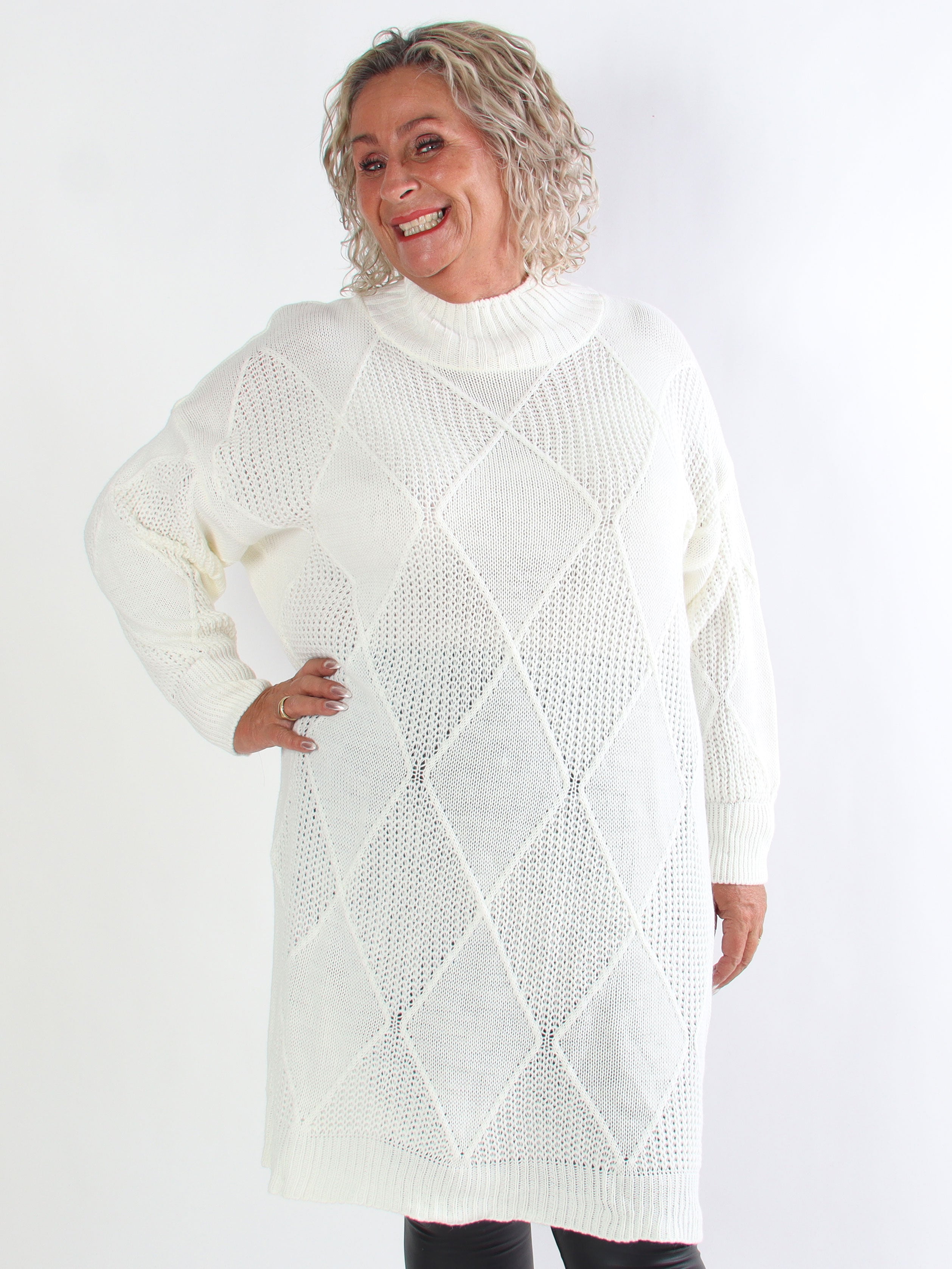 Dagmar - Stickad plus size klänning med polokrage