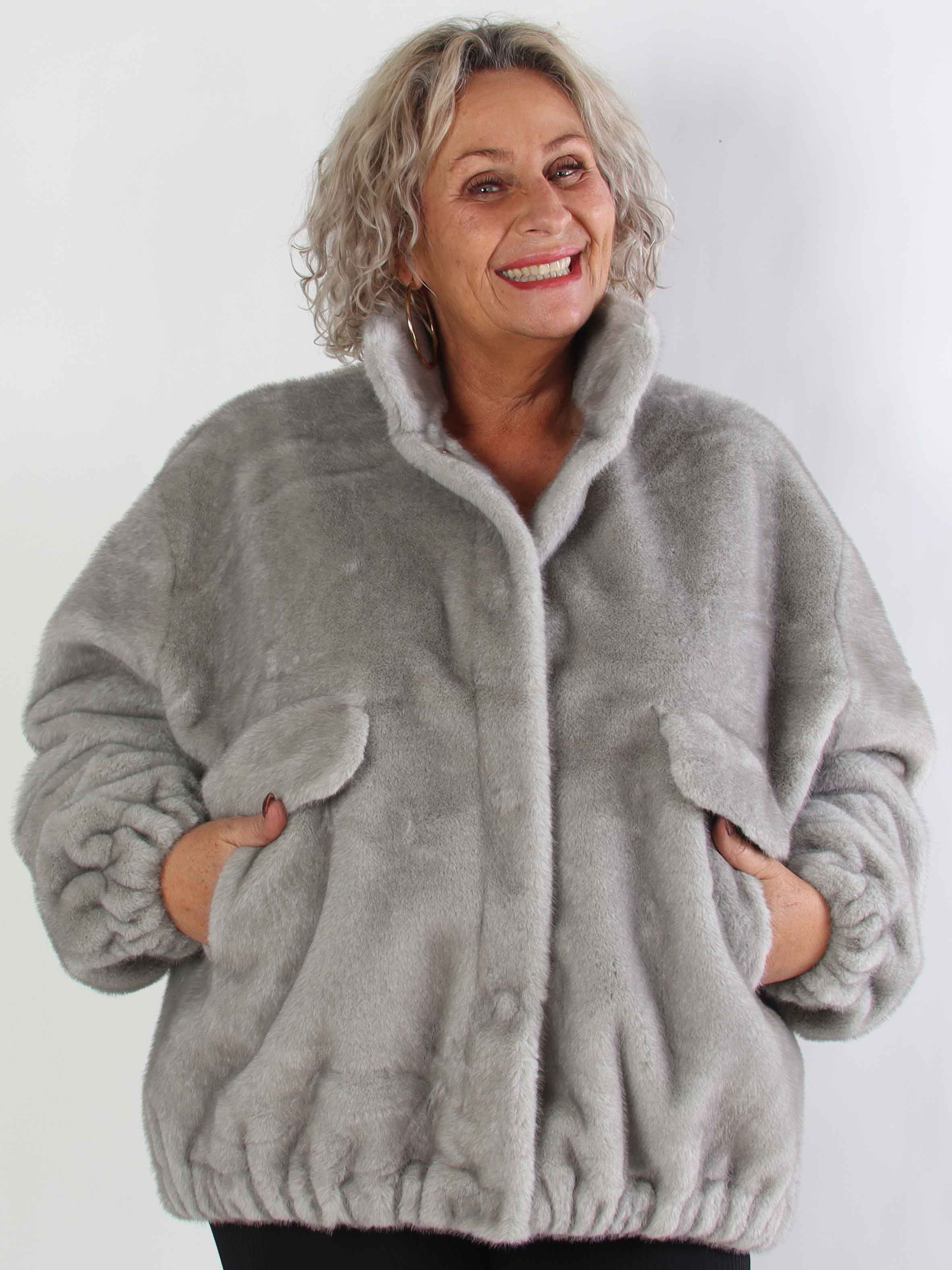 Daniela - Mjuk bomberjacka i fuskpäls