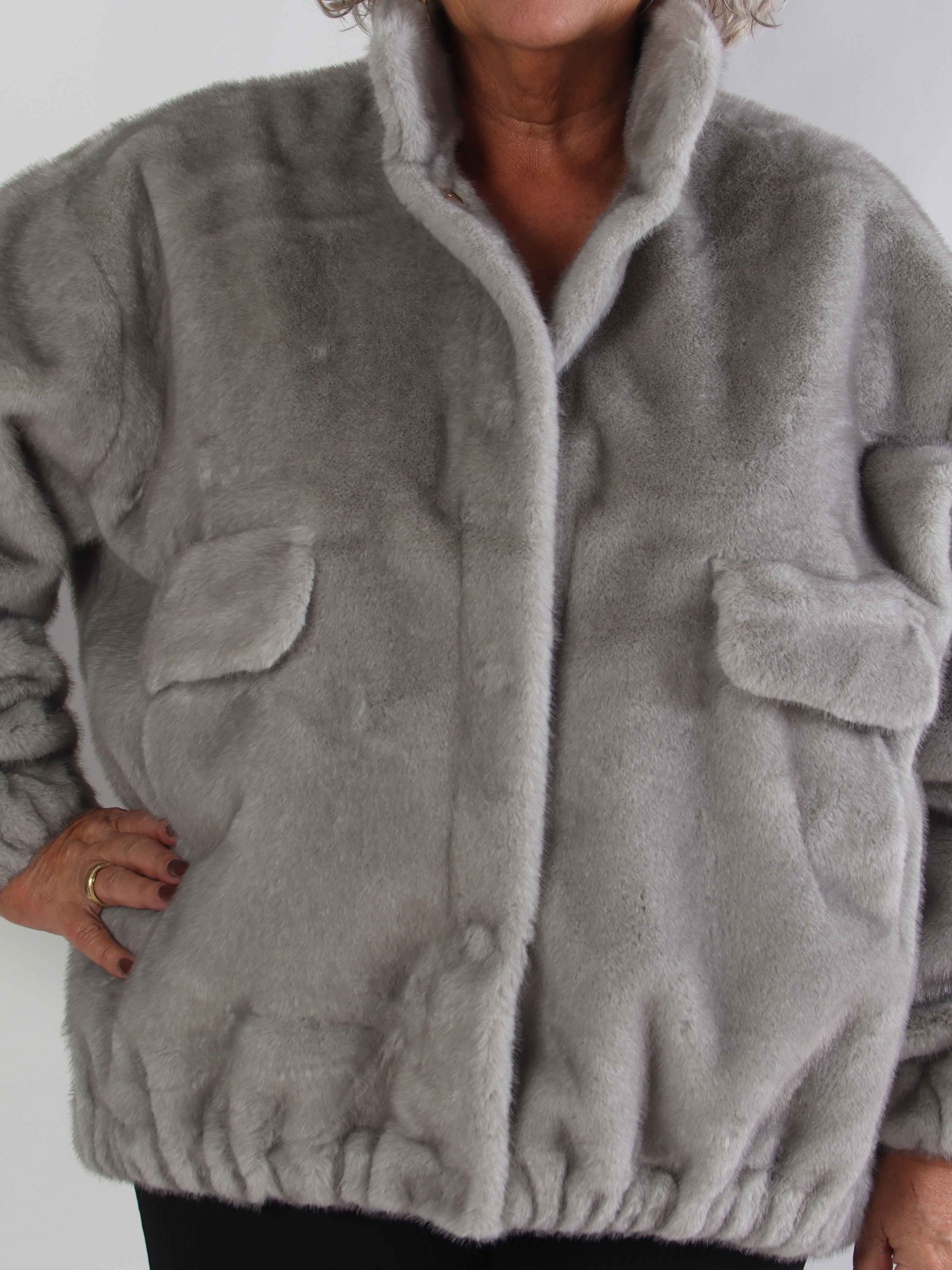 Daniela - Mjuk bomberjacka i fuskpäls