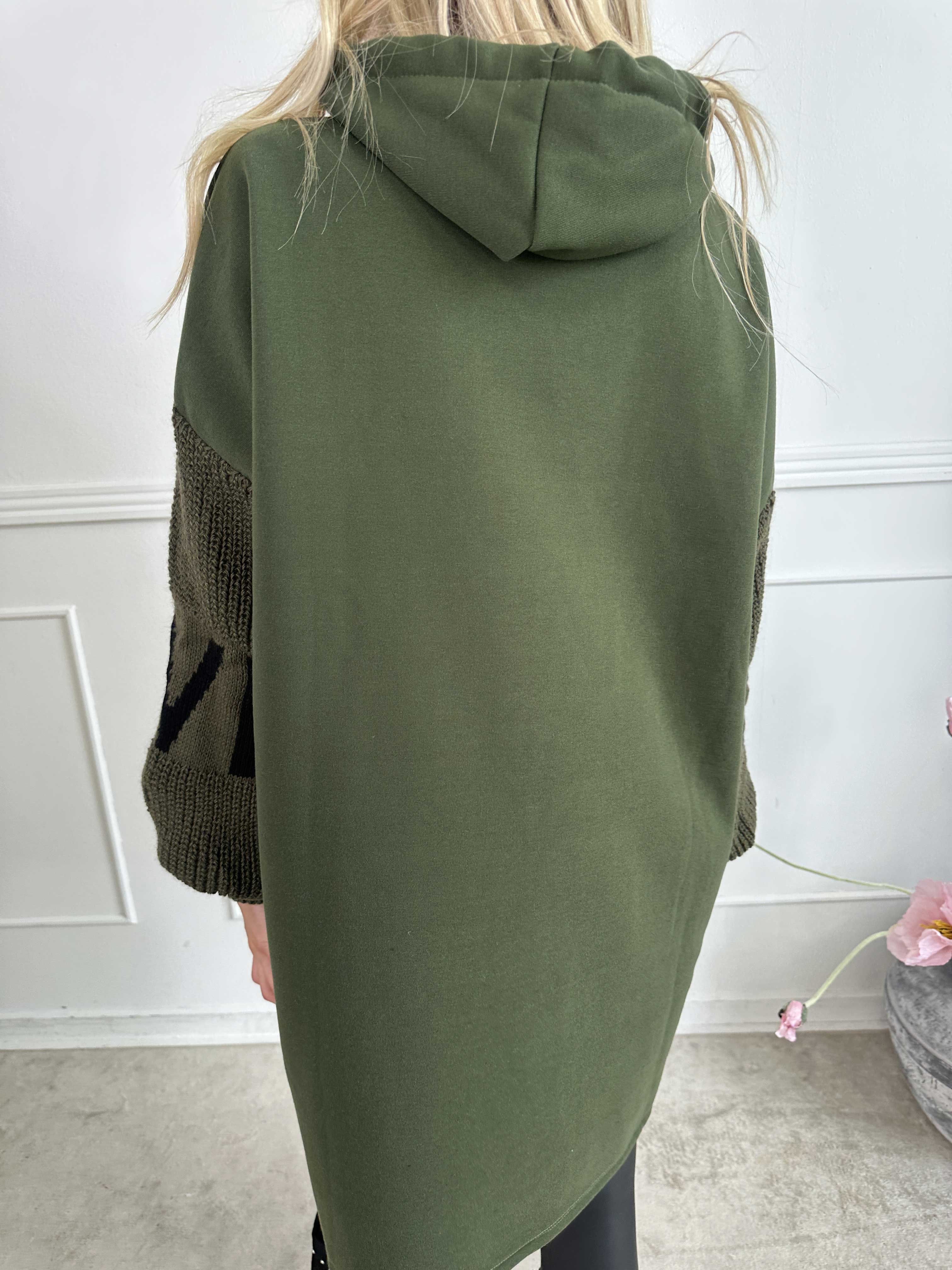 Debbie Hoodie - Oversized hoodie med stickade ärmar