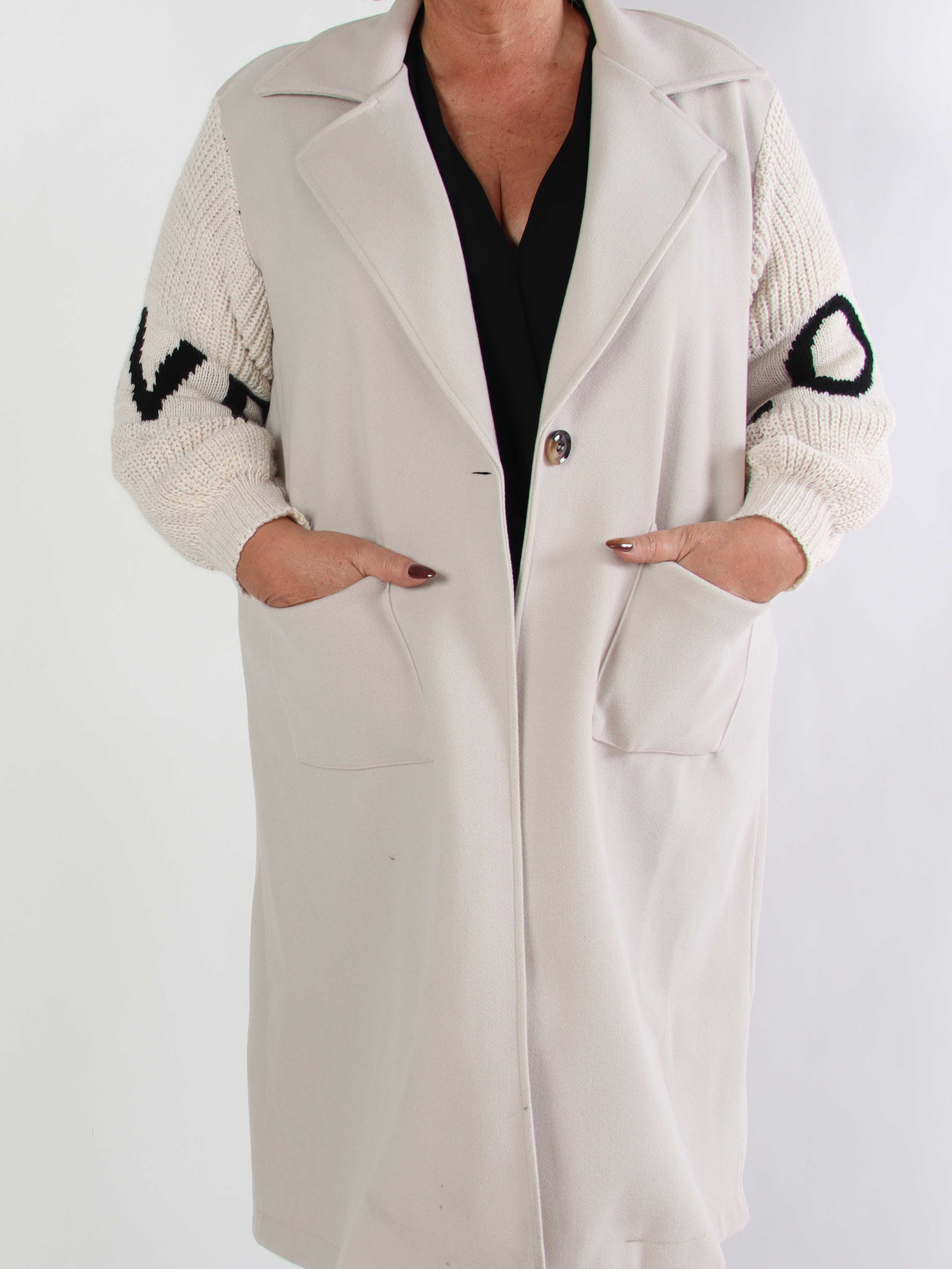 Debbie Midi - Fin plus size kappa med stickade ärmar