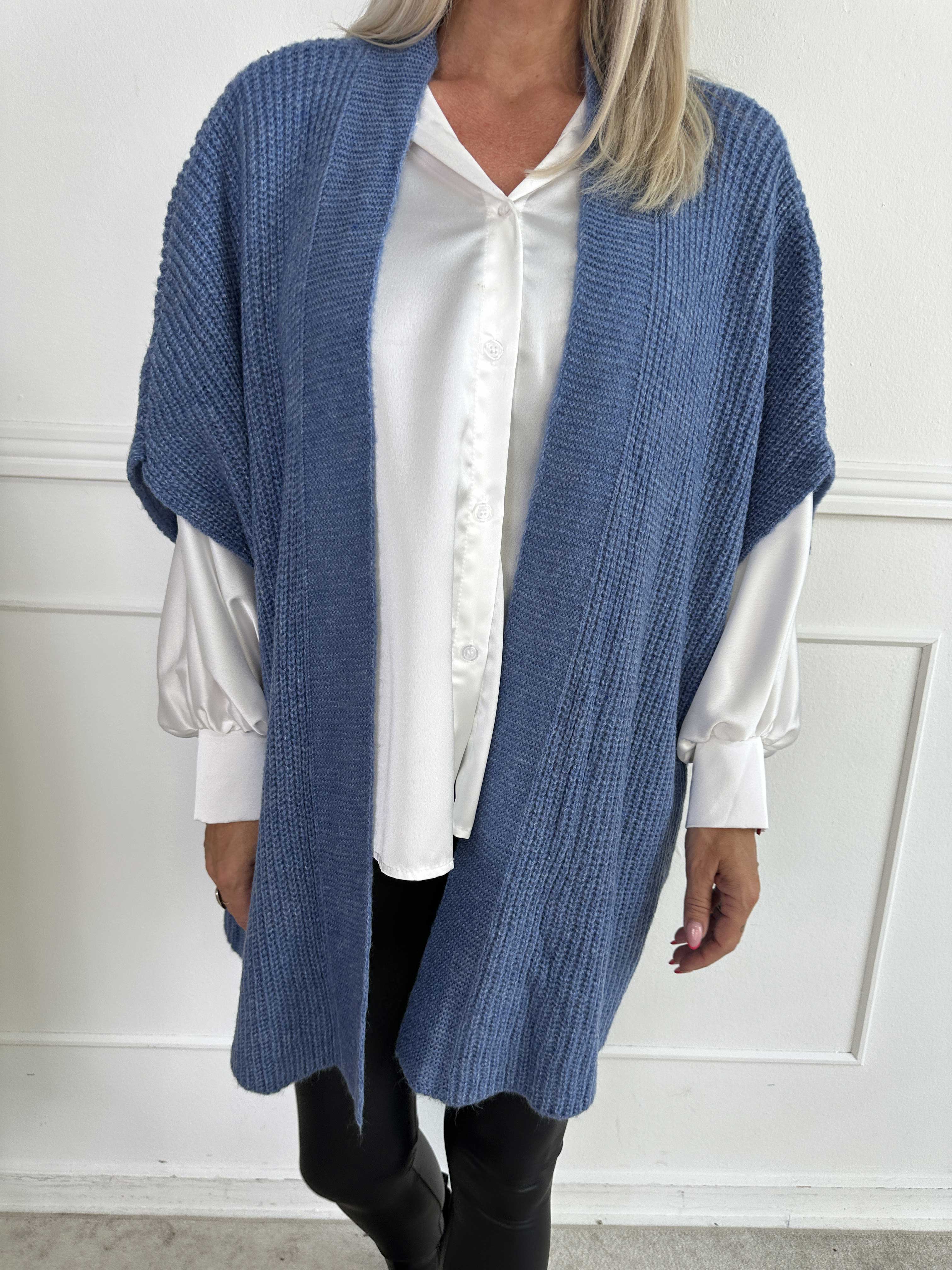 Delfini - Enfärgad stickad kofta med korta ärmar