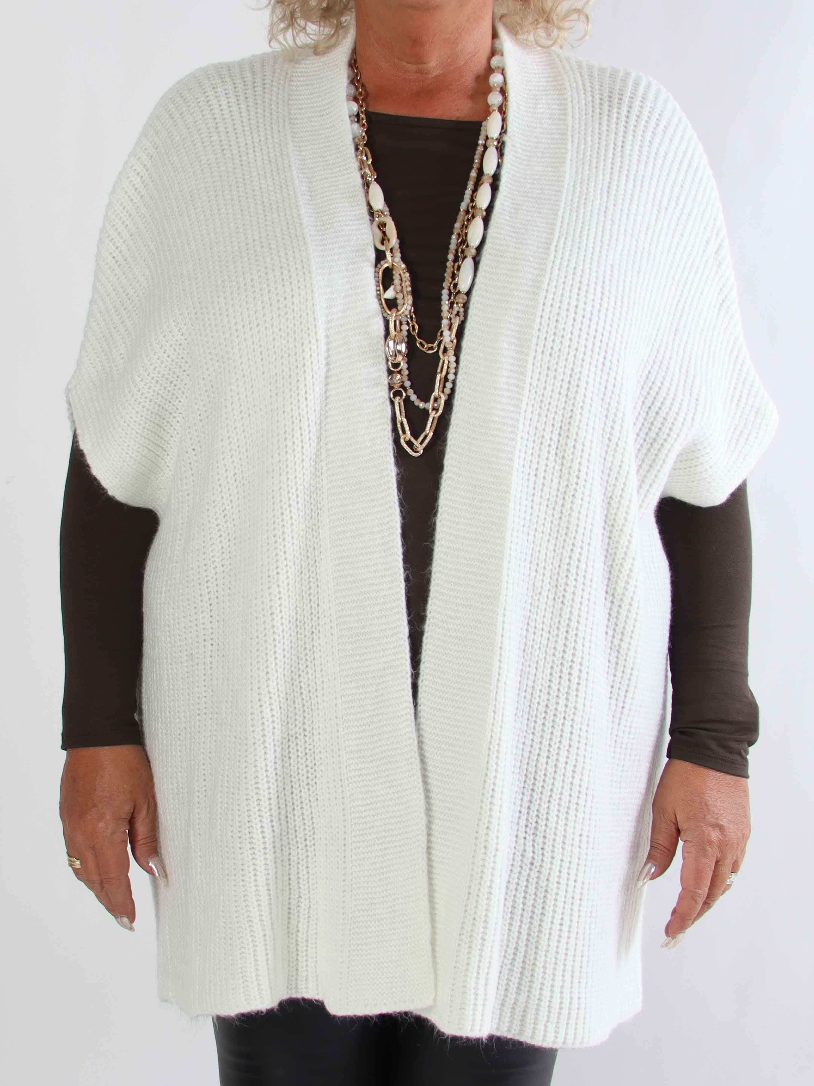 Delfini - Stickad plus size kofta med korta ärmar