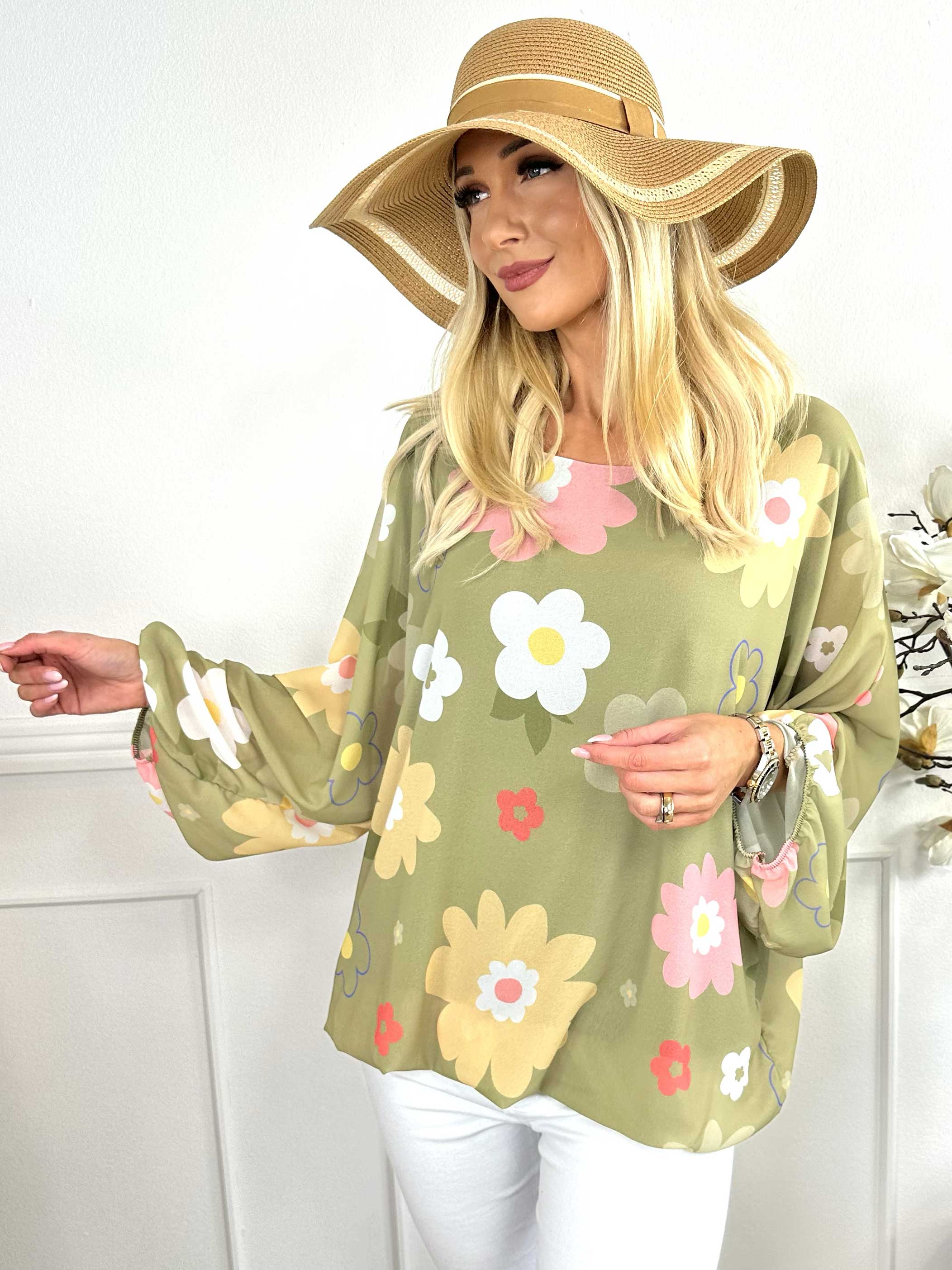 Destiny Flower - Chiffongblus med blommönster