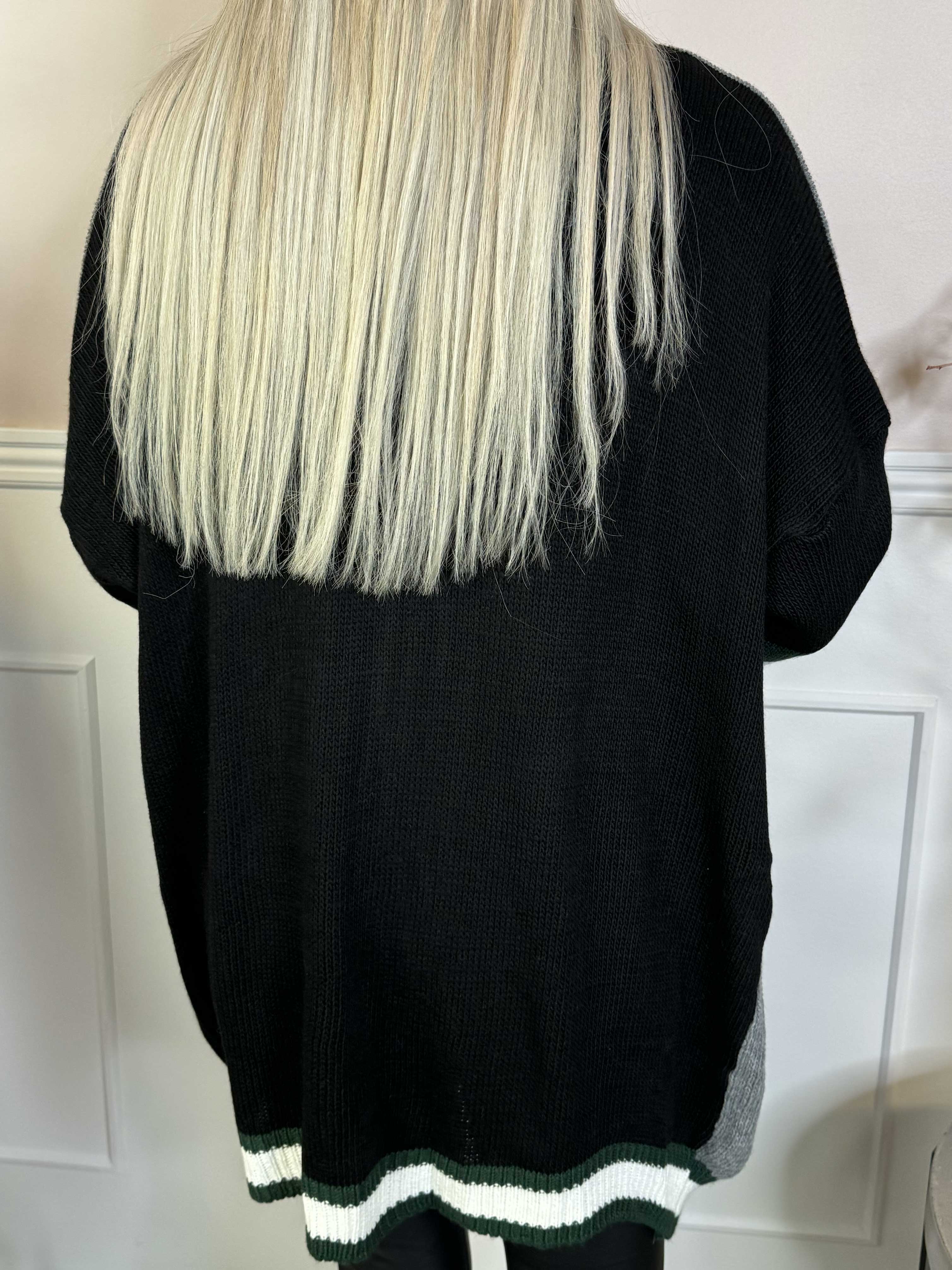 Diah - Mångfärgad college-stickad kofta