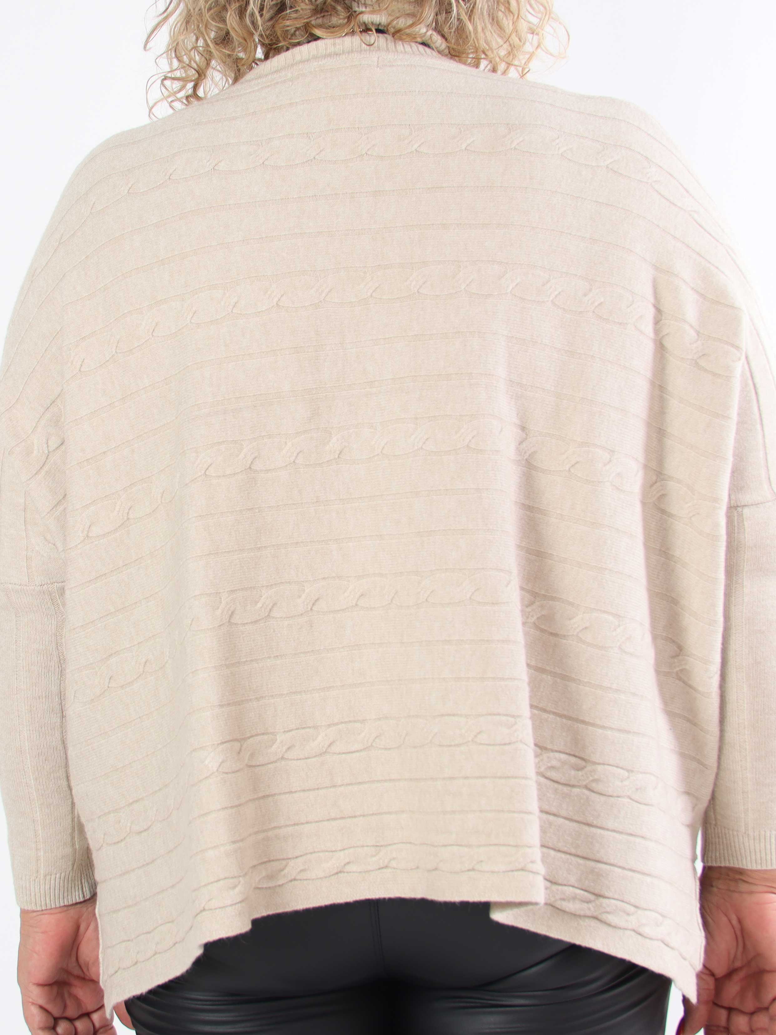 Diamond - Söt mjuk stretchig plus size stickad tröja med polokrage