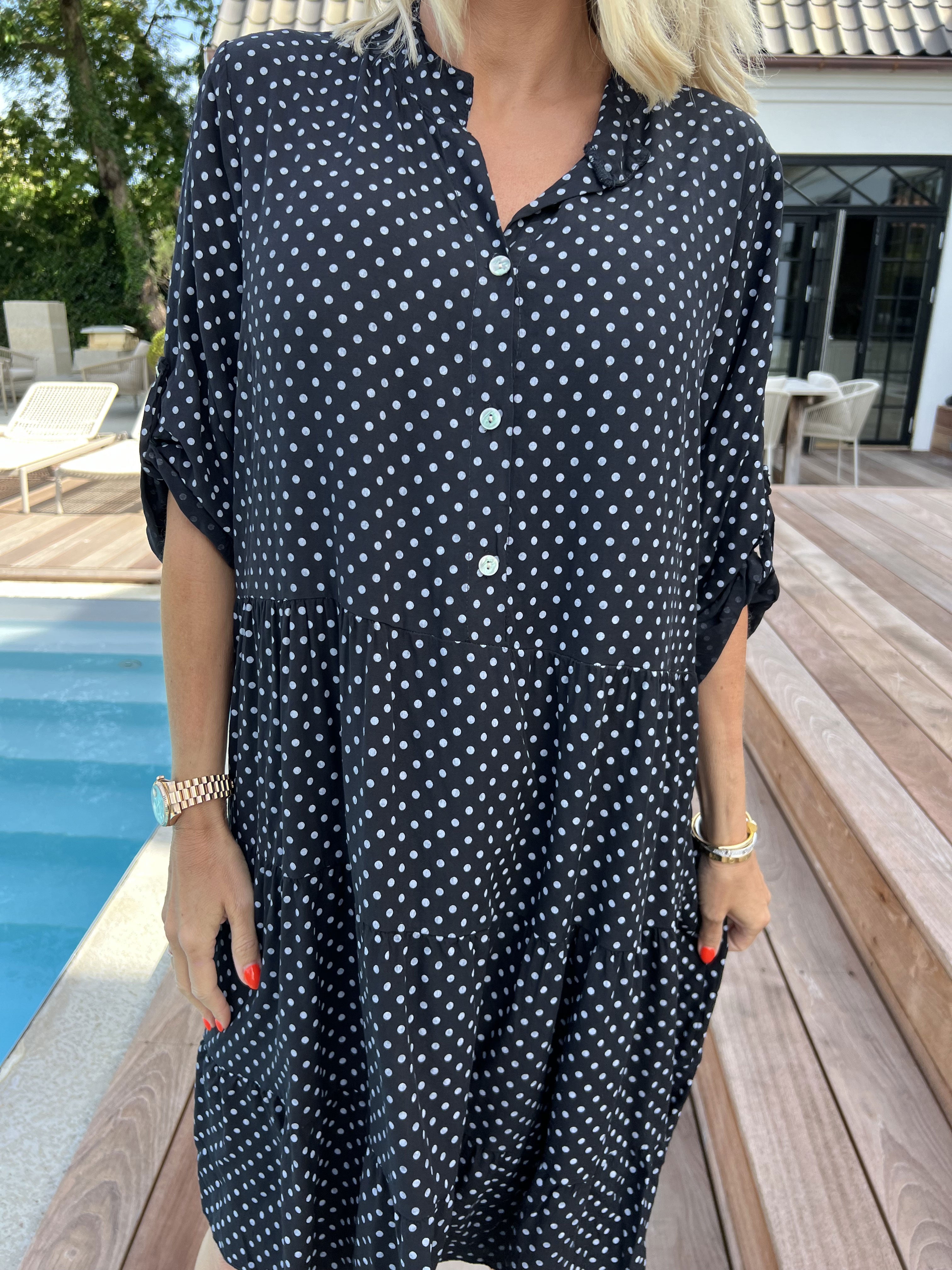 Dotti Short - Klänning med lager på lager-look i viskos