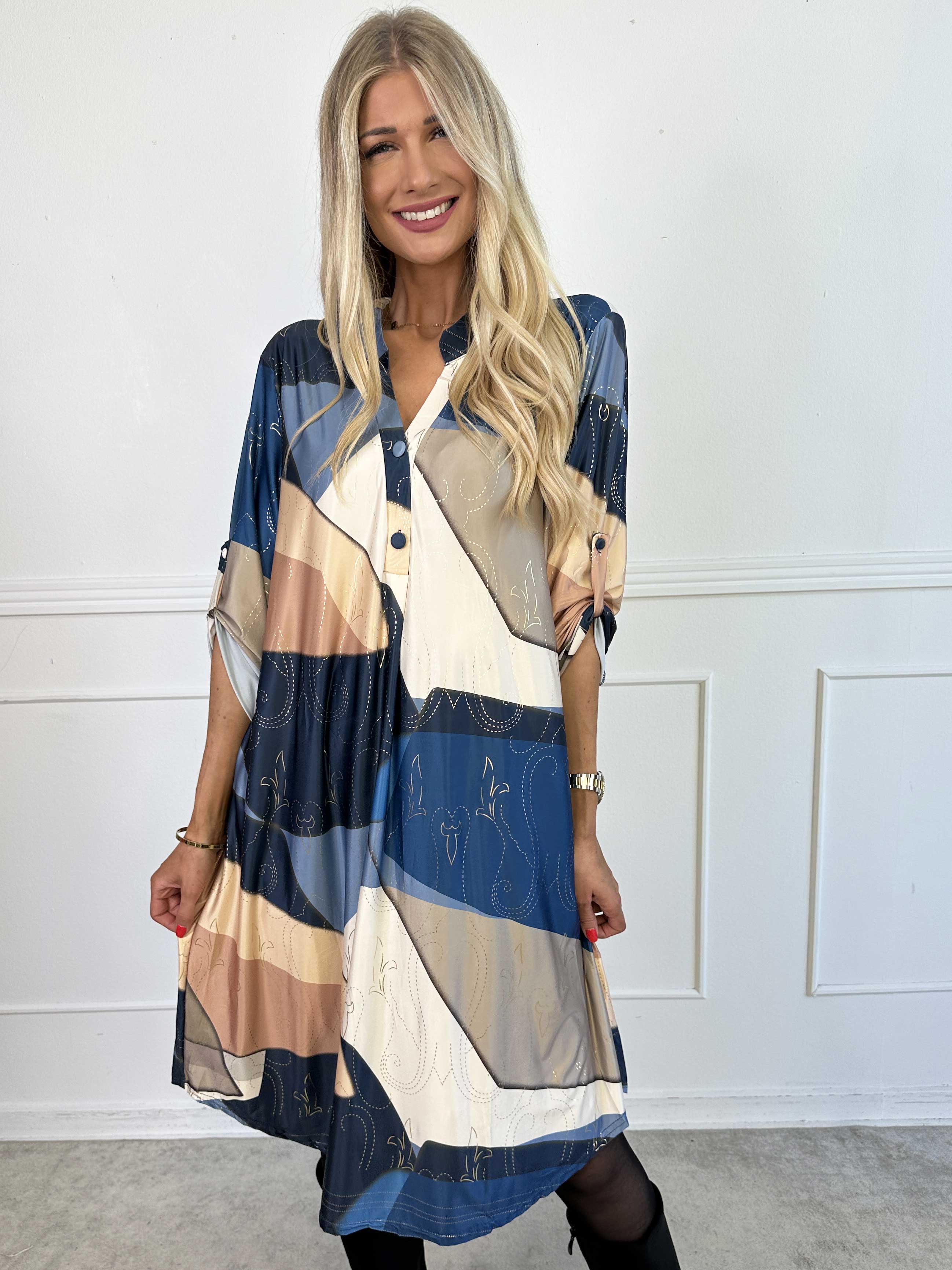 Ebba Abstract Long - Flerfärgad elastisk klänning med fint guldmönster