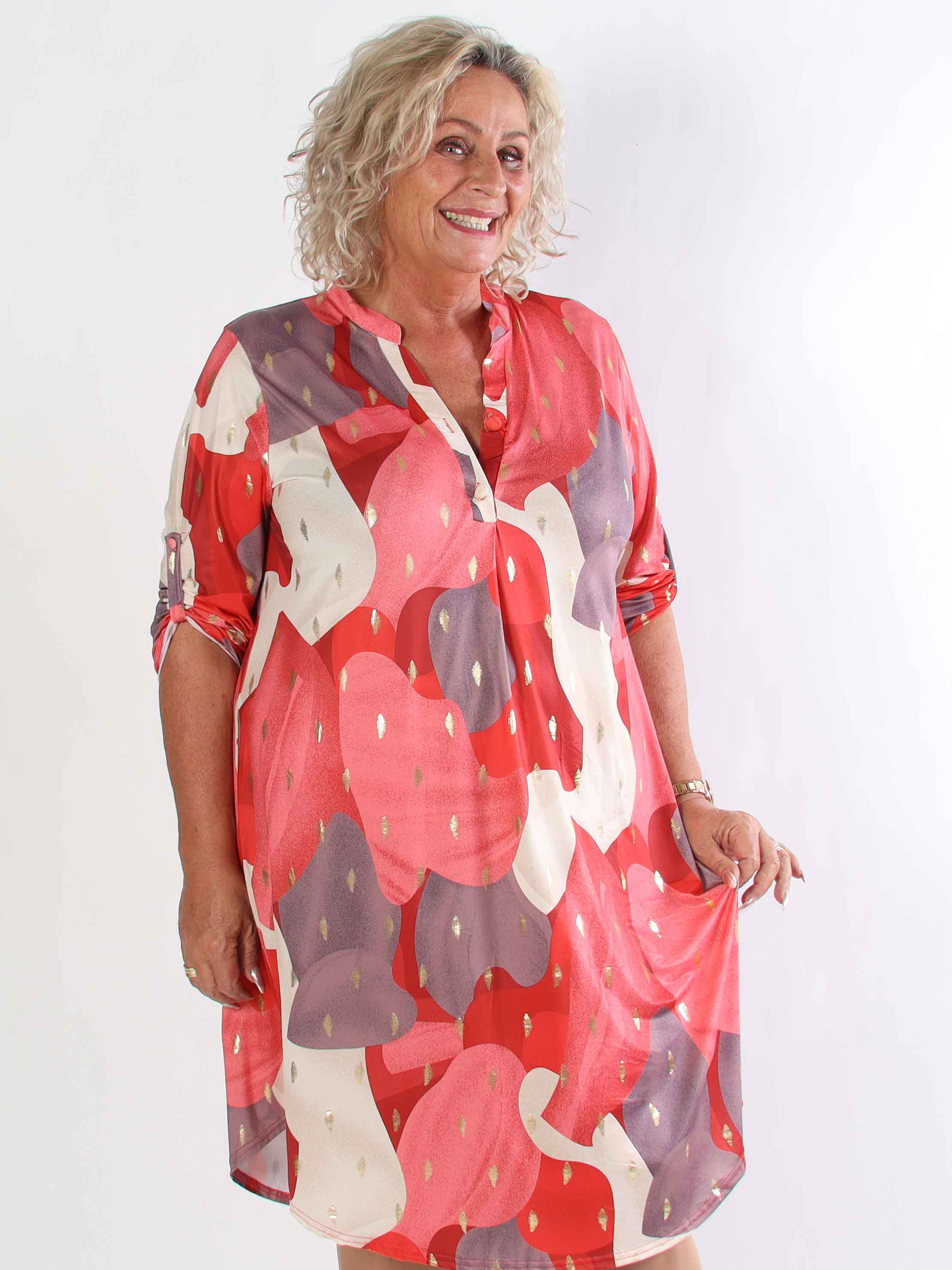 Ebba Glow Gold - Flerfärgad elastisk plus size klänning med gulddetaljer