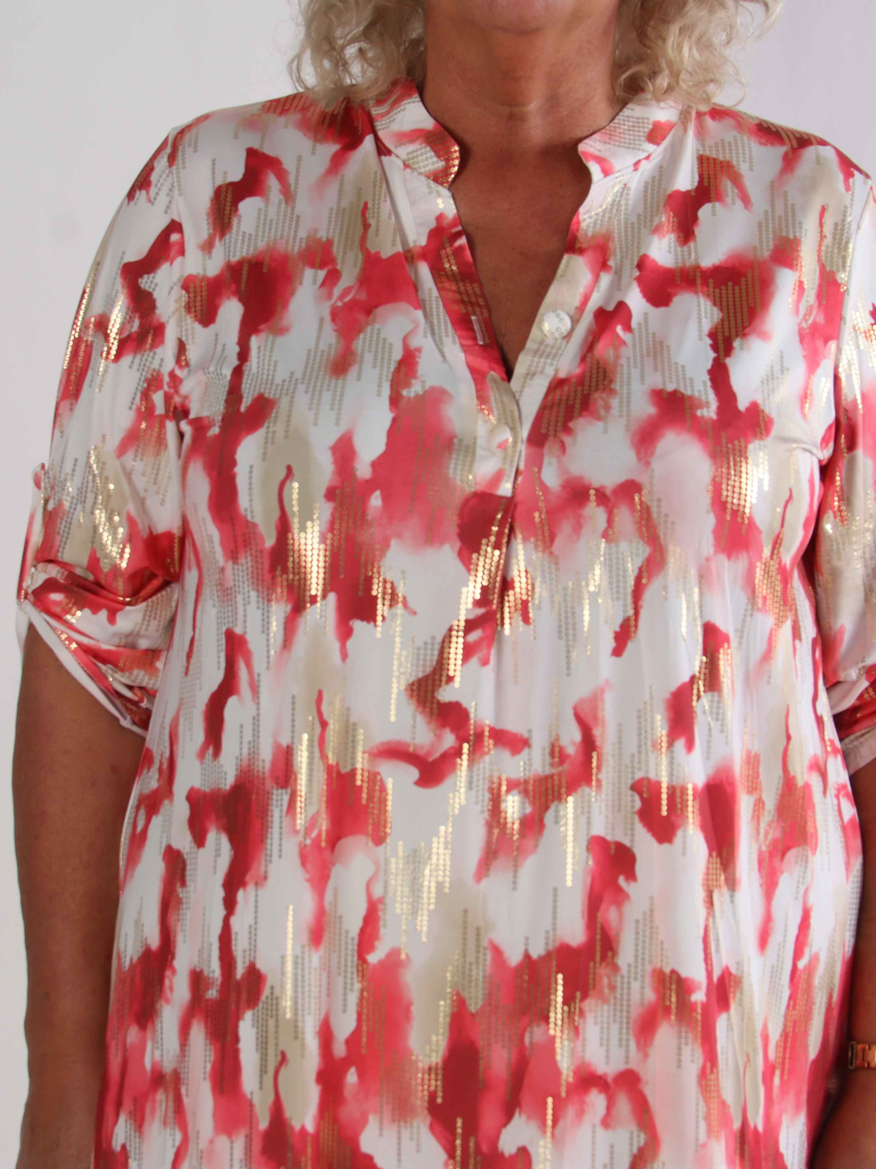 Ebba Batik Long - Elastisk flerfärgad plus size klänning med gulddetaljer