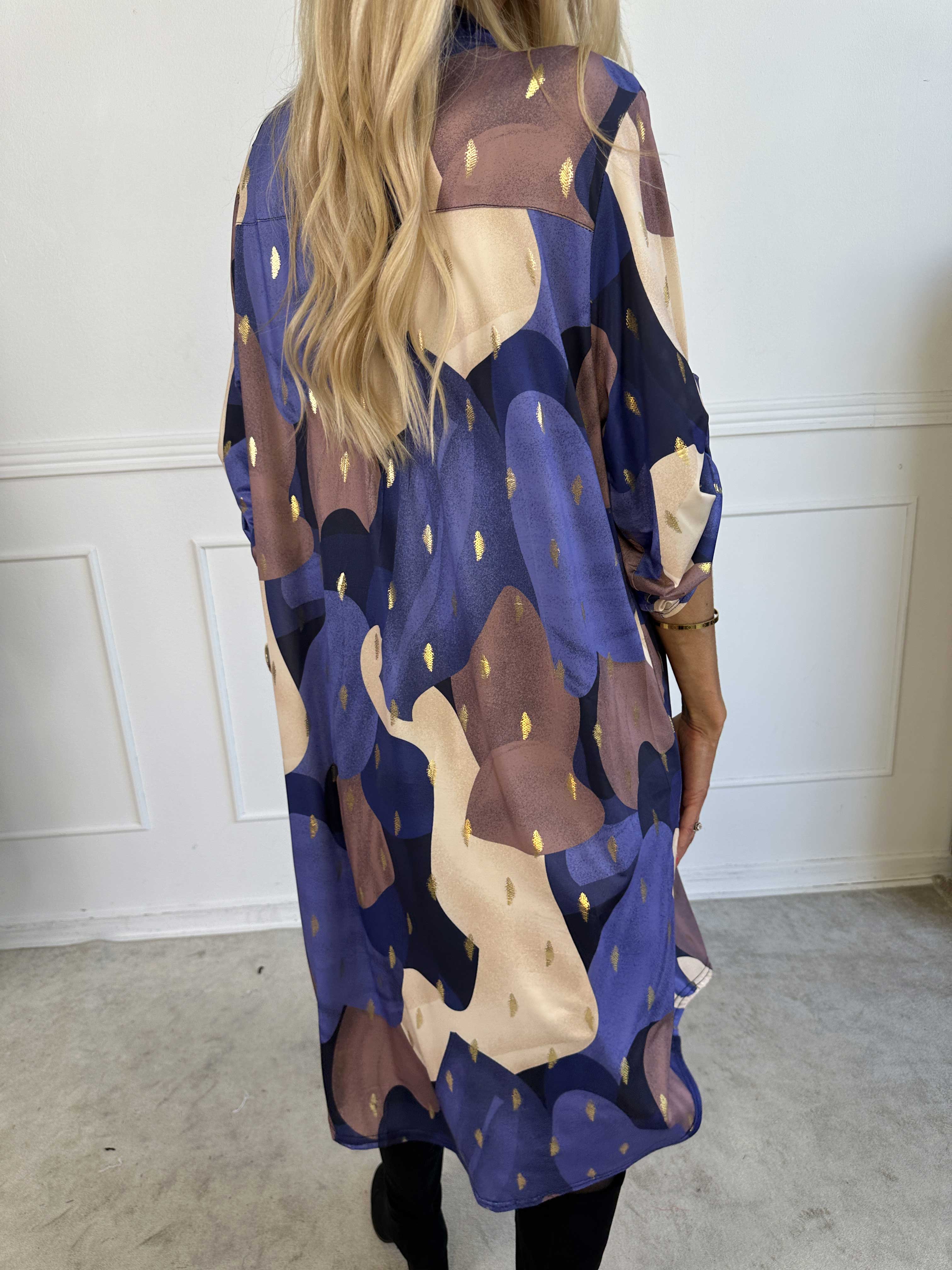 Ebba Glow Gold - Flerfärgad elastisk klänning med gulddetaljer