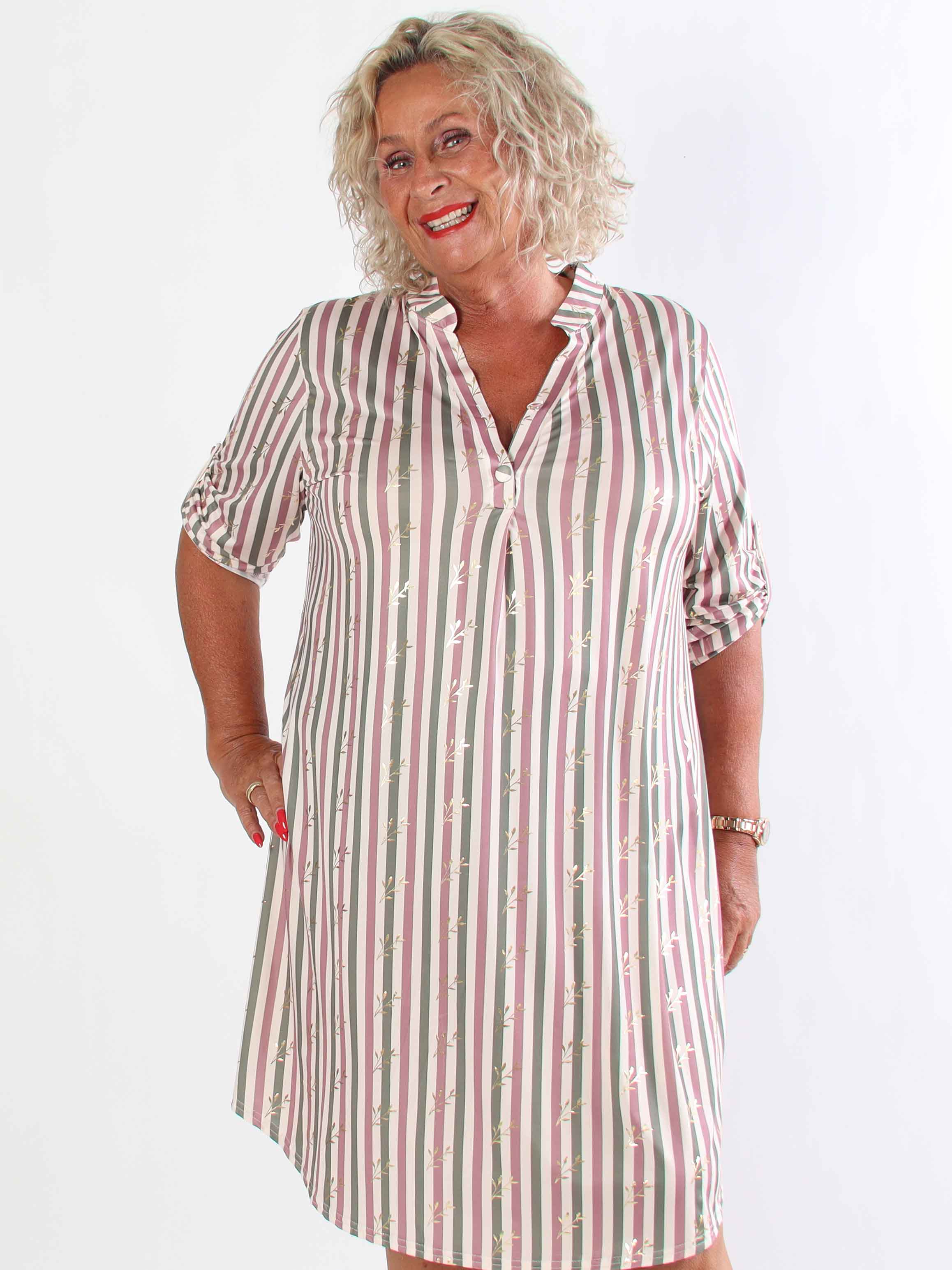 Ebba Stripe Long - Randig elastisk plus size klänning med guldfärgade blad