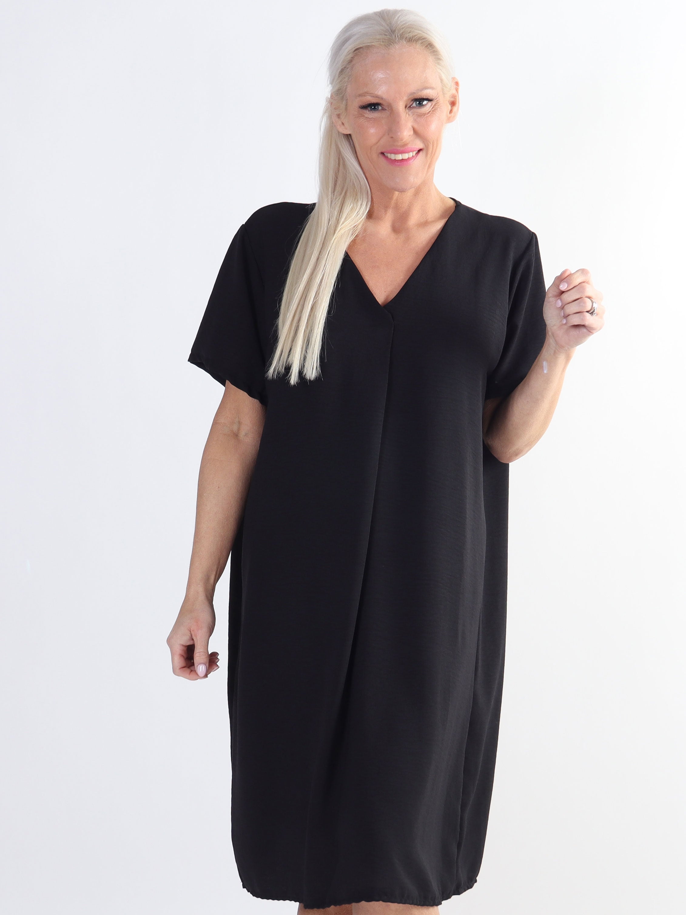 Eldina - Lätt enfärgad tunikaklänning i stora storlekar