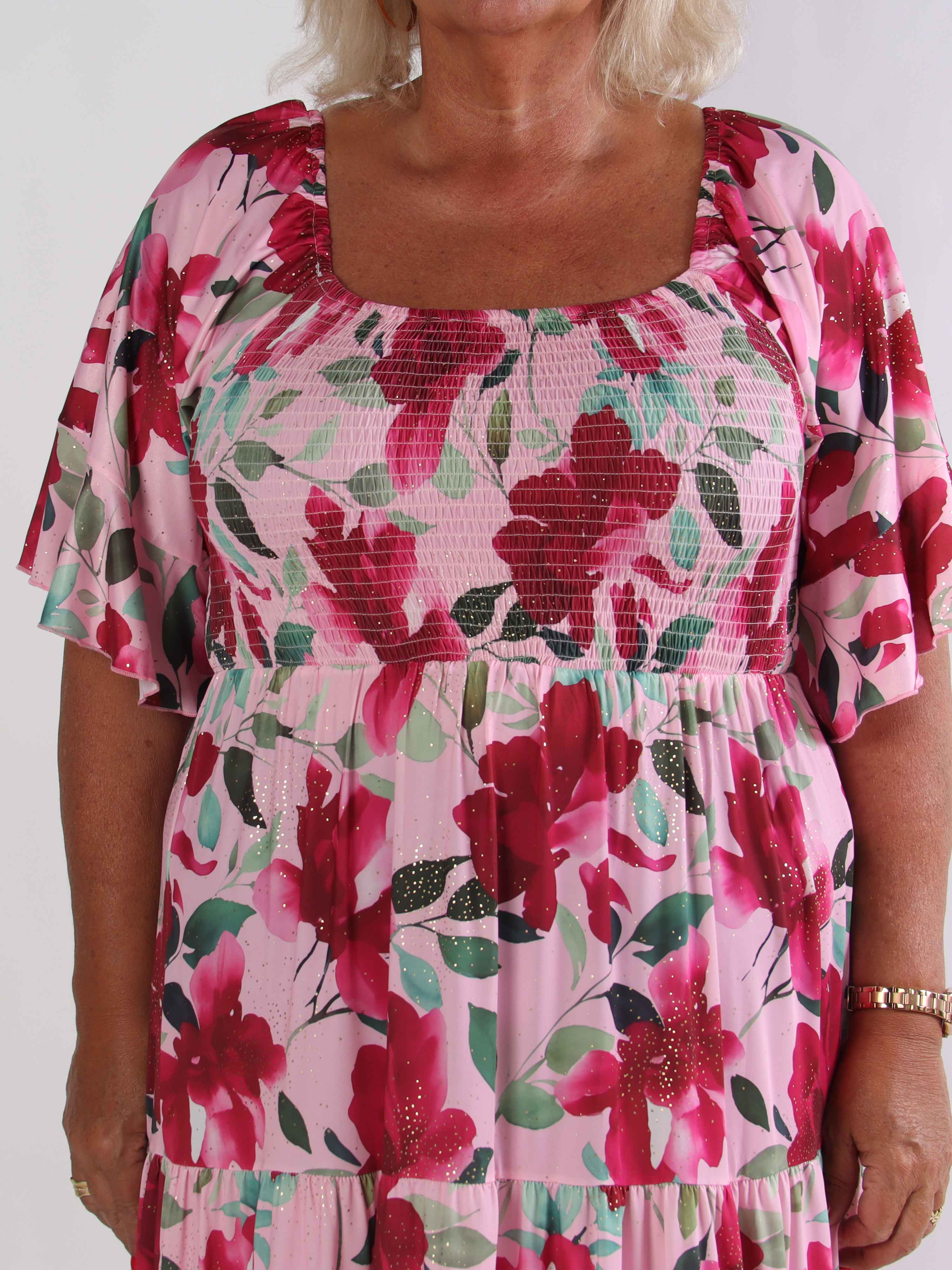 Elna Fiore - Blommig elastisk plus size klänning med smock över bysten