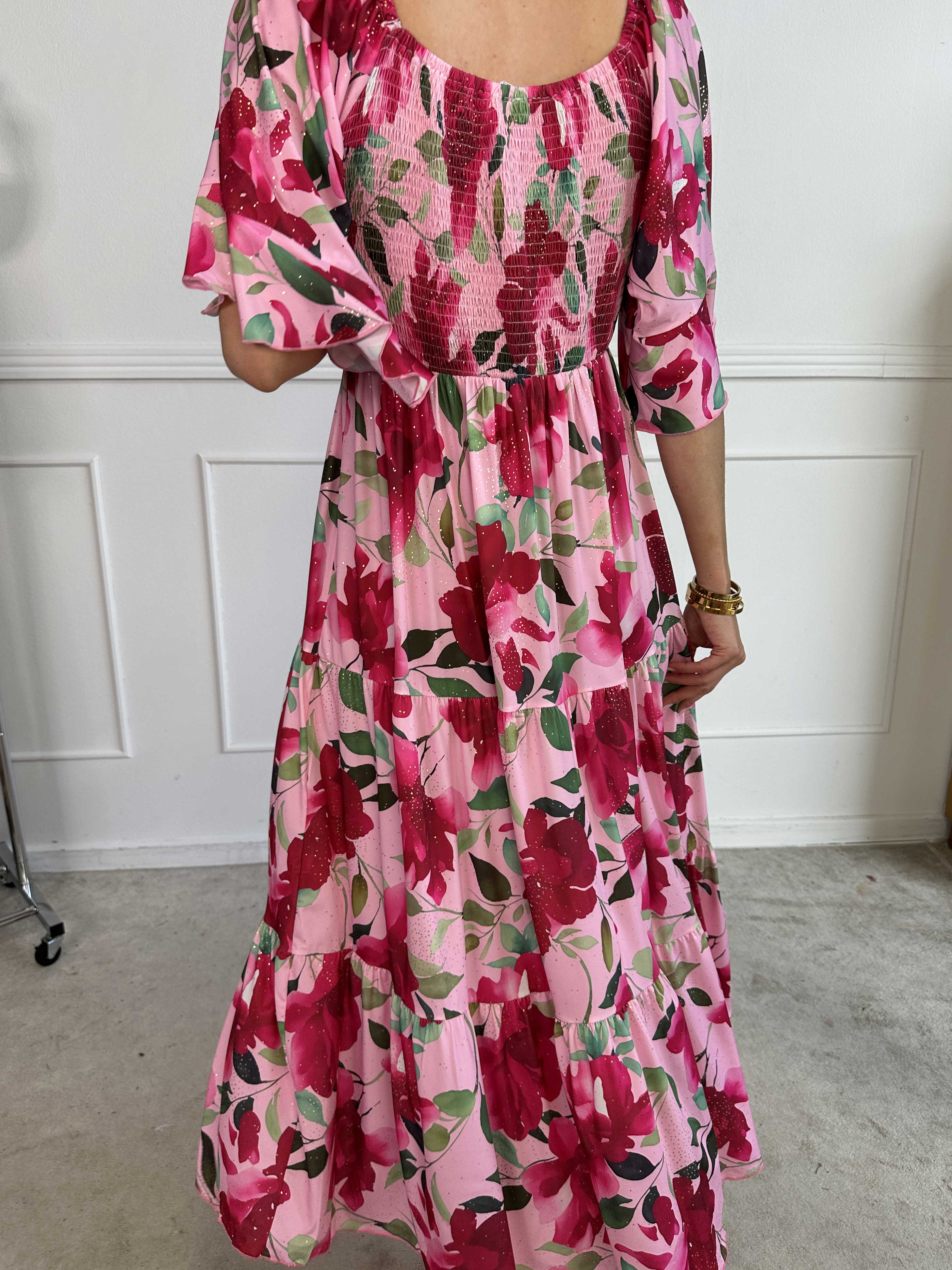 Elna Fiore - Blommig elastisk klänning med smock över bysten