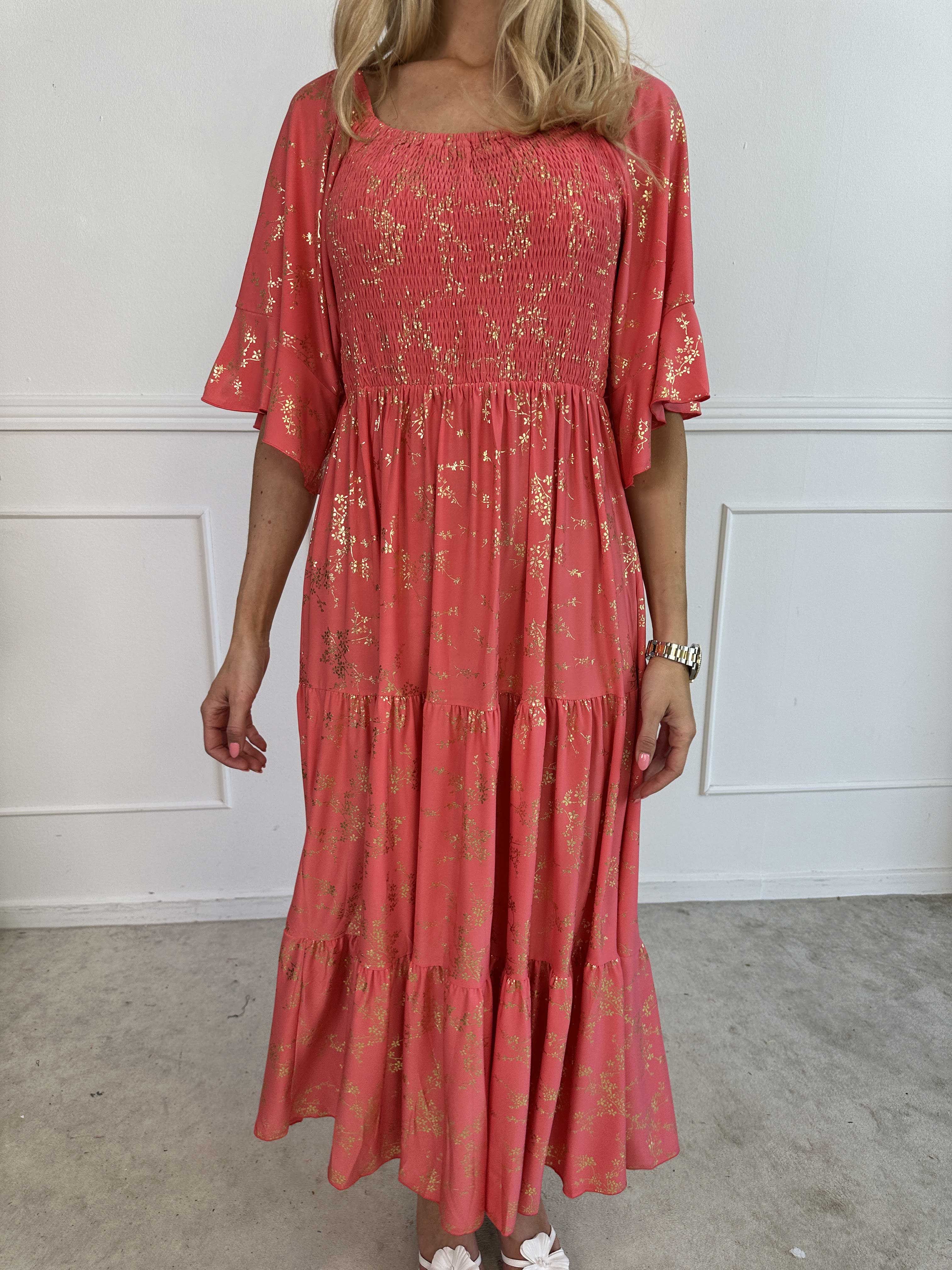 Elna Gold - Enfärgad elastisk klänning med resår och guldmönster