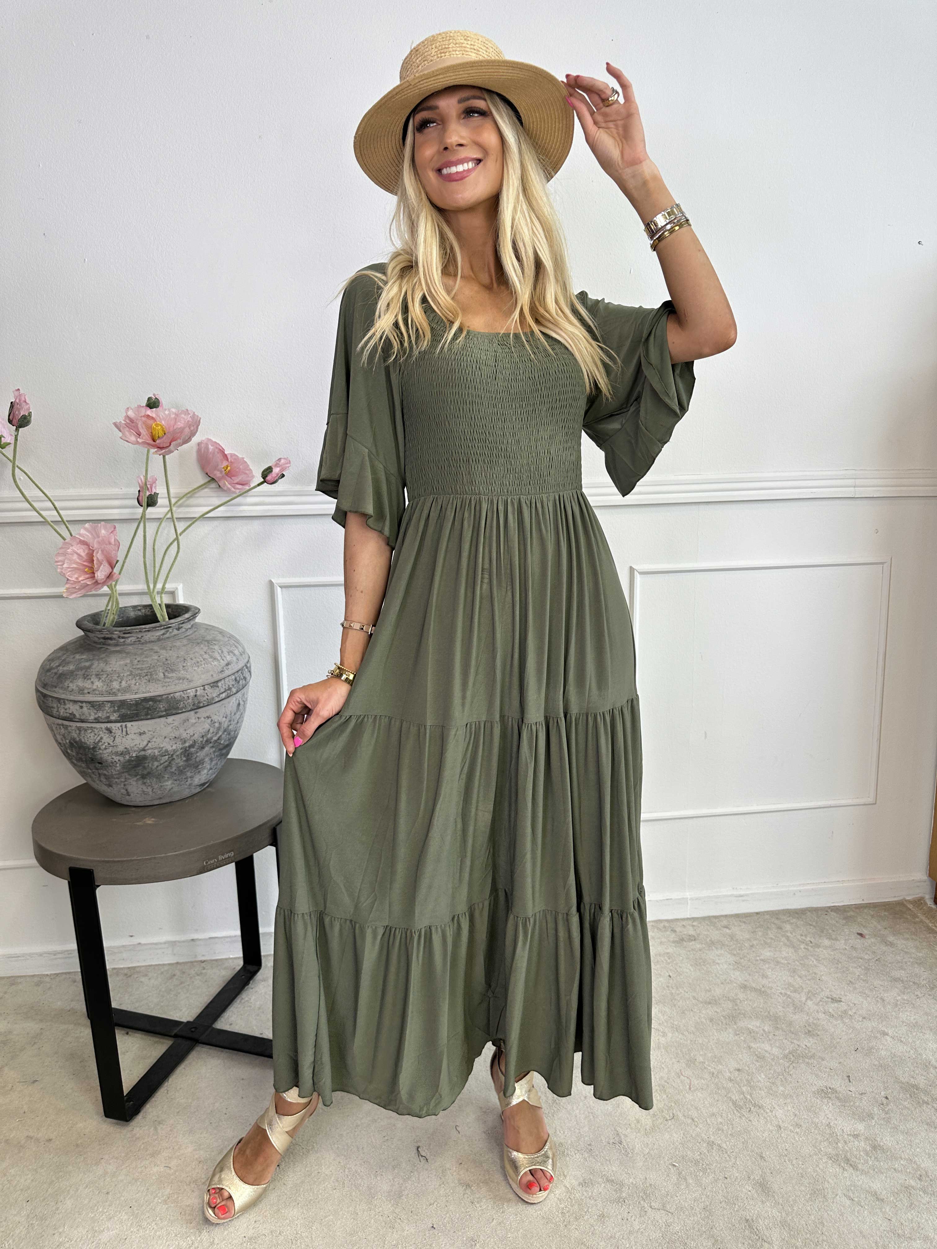 Elna Plain - Lång elastisk plain klänning med resår över bysten