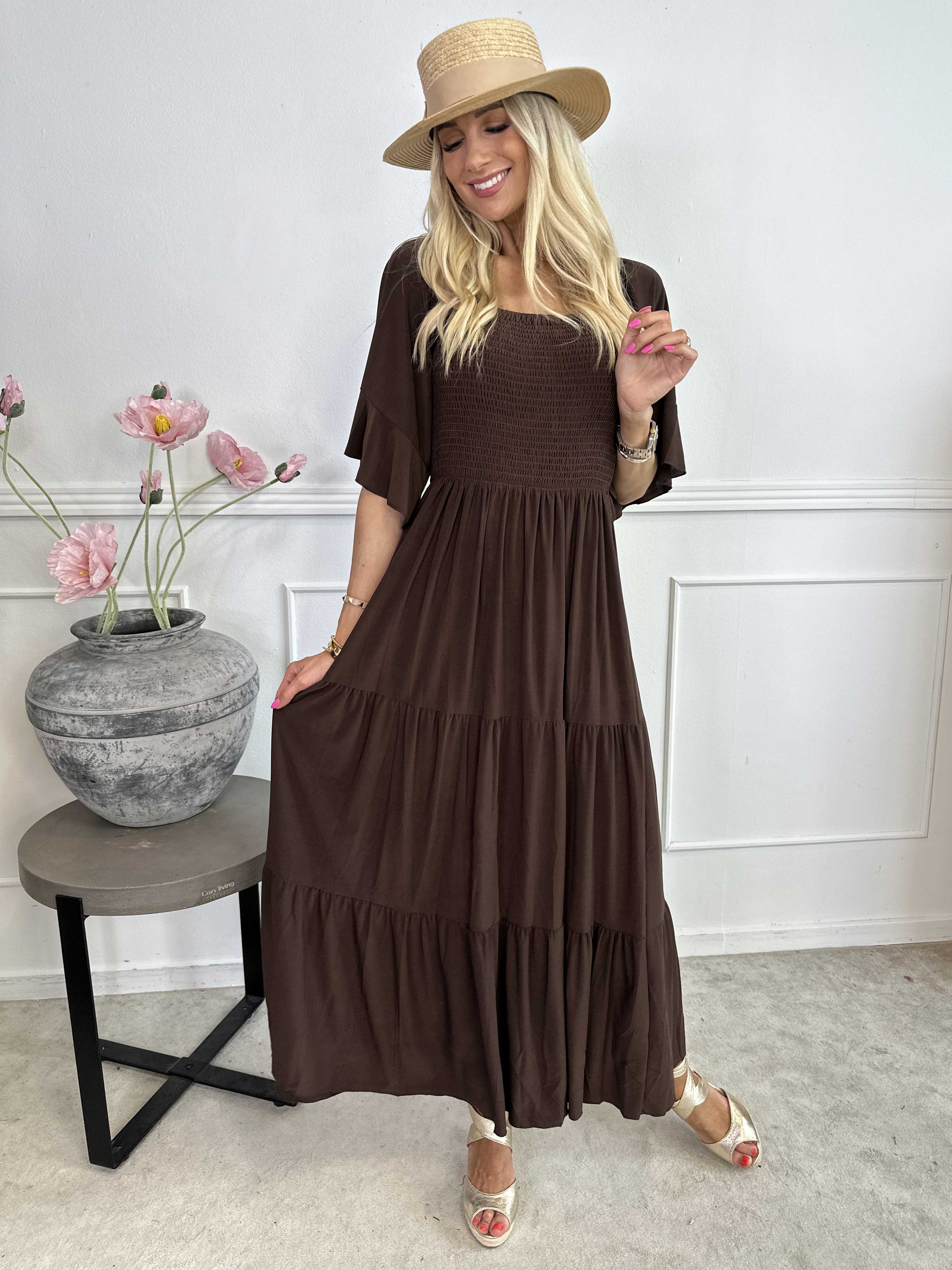 Elna Plain - Lång elastisk plain klänning med resår över bysten