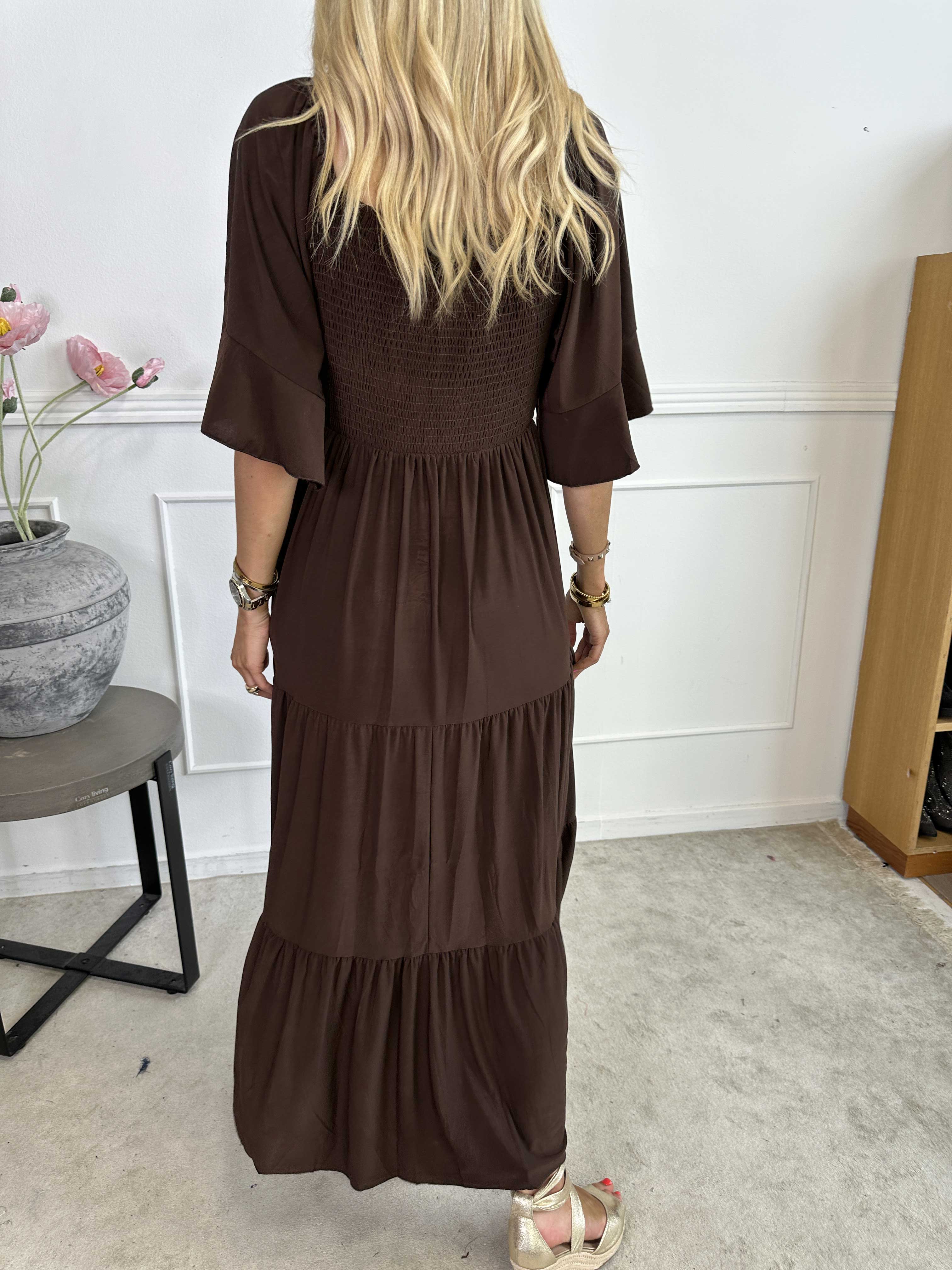 Elna Plain - Lång elastisk plain klänning med resår över bysten