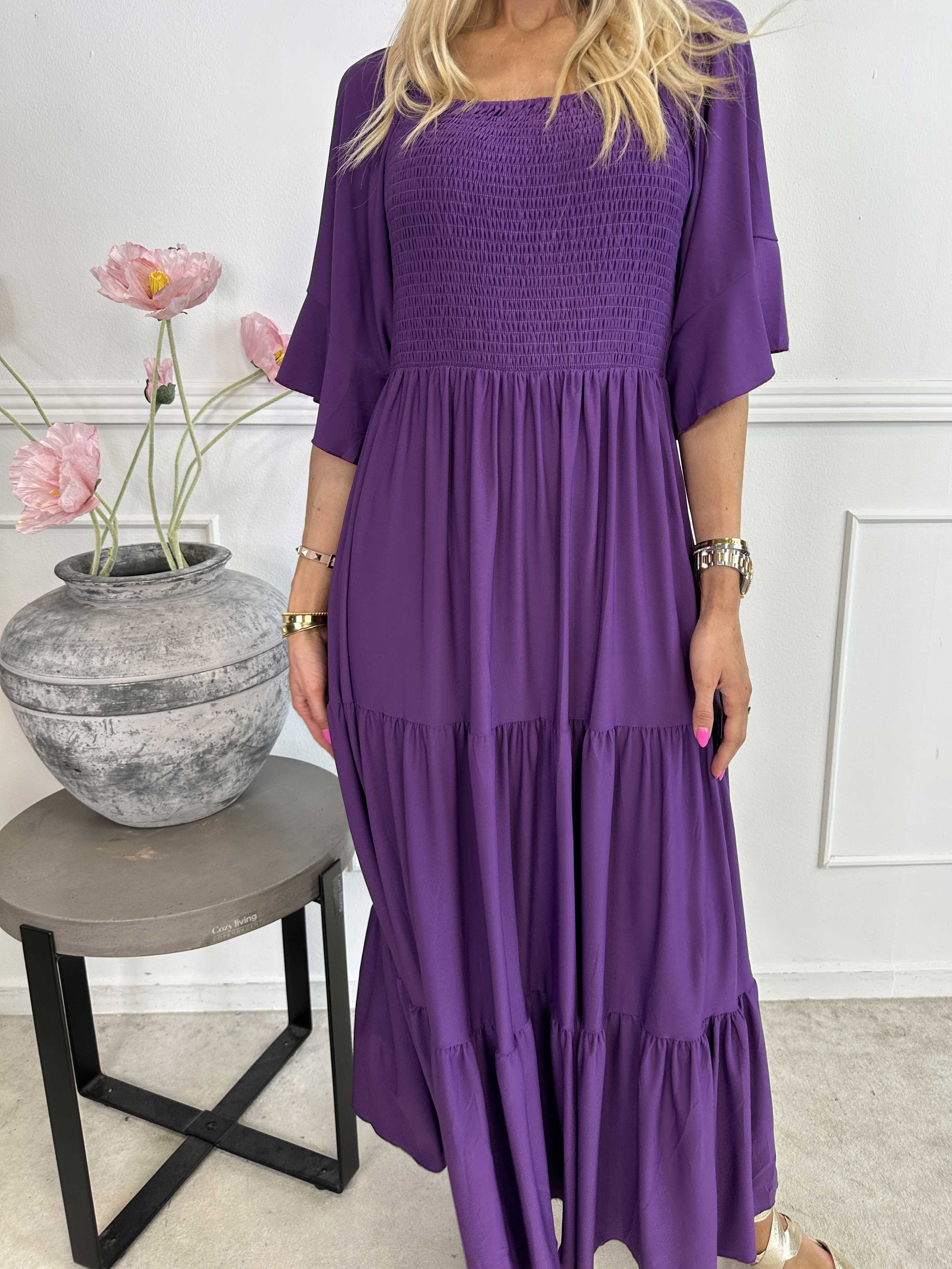 Elna Plain - Lång elastisk plain klänning med resår över bysten