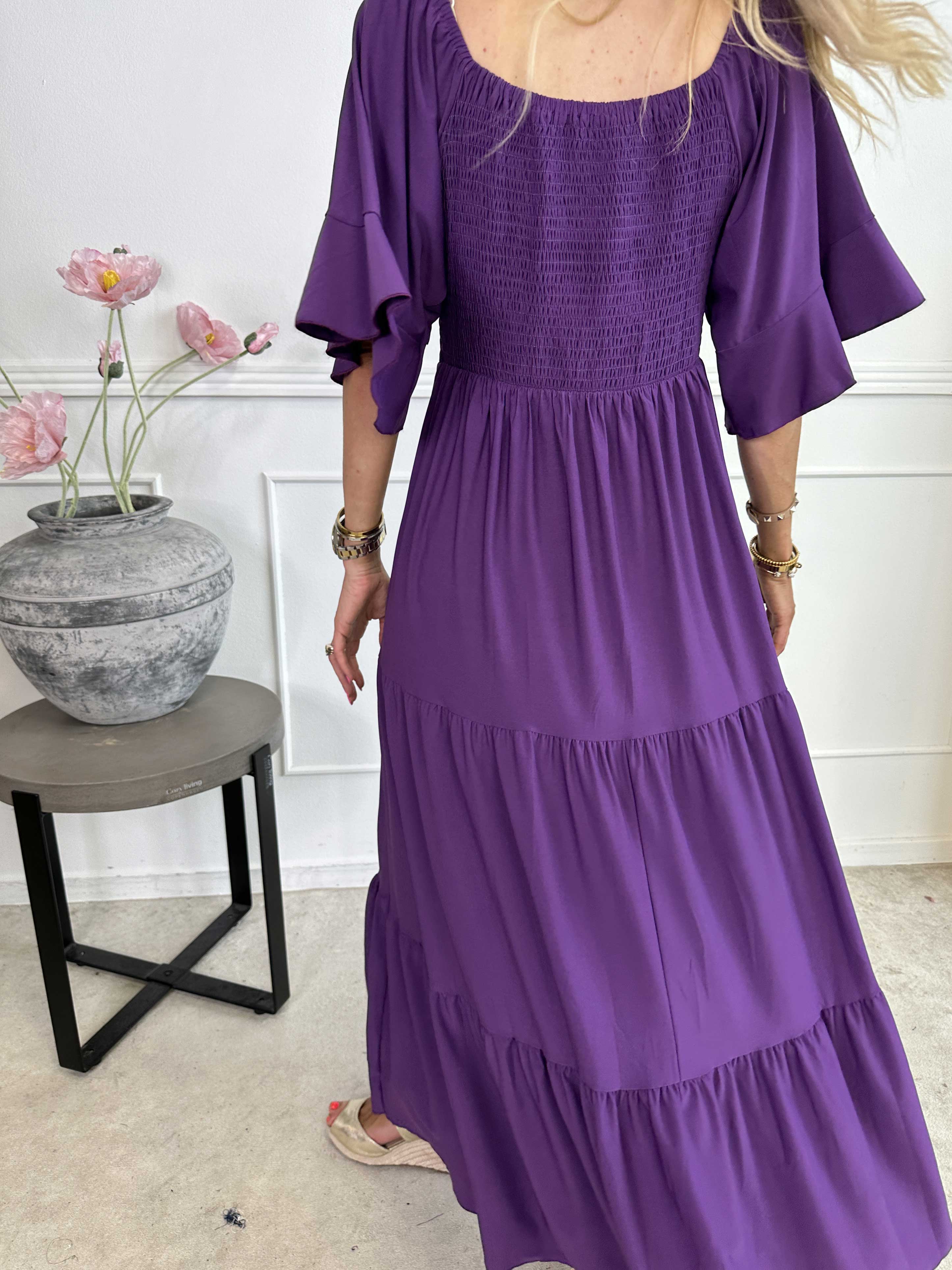 Elna Plain - Lång elastisk plain klänning med resår över bysten